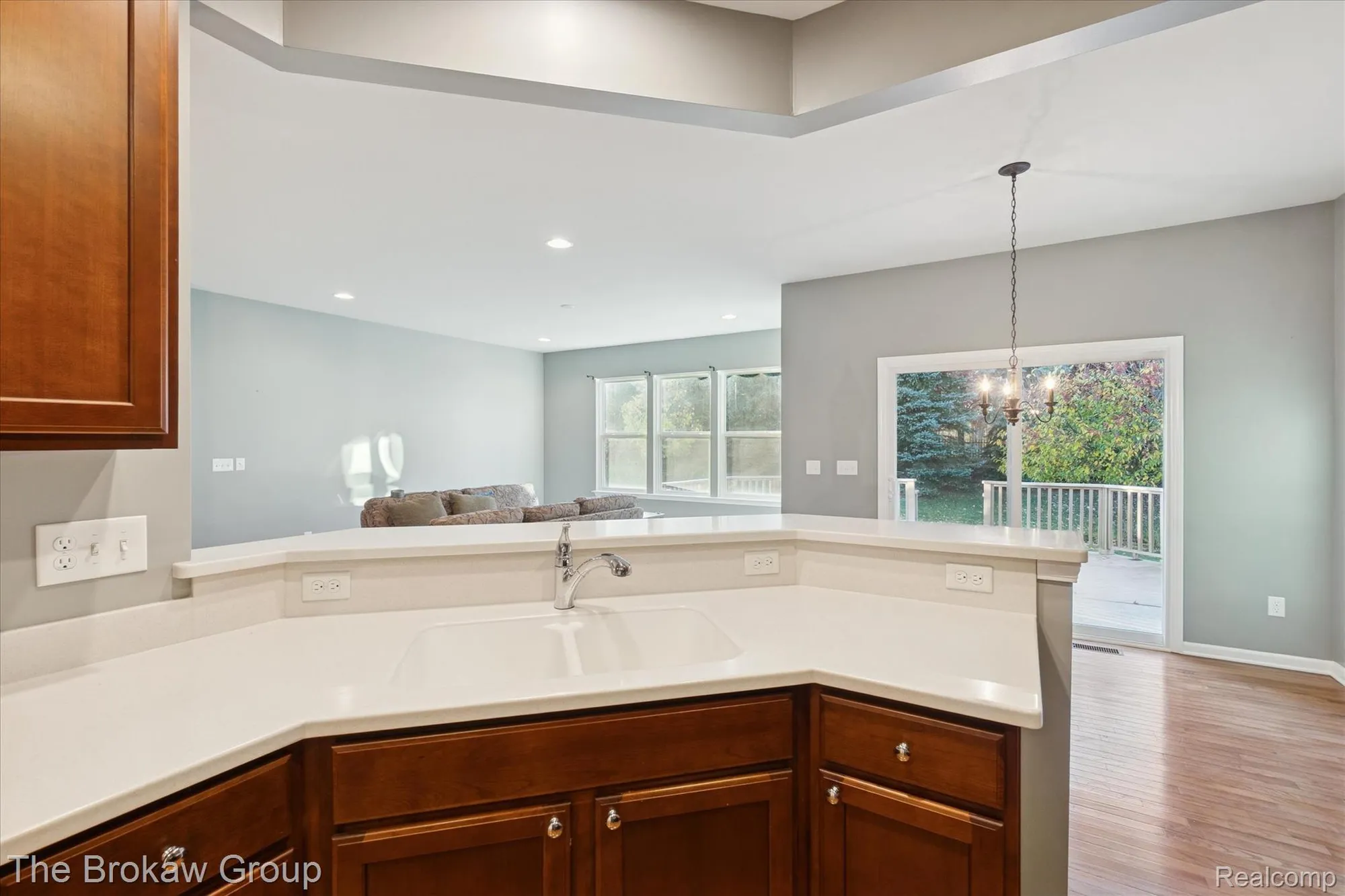 Property Slideshow image 12 of 40 | 6334 prairie dunes dr, Grand Blanc, MI, 48439