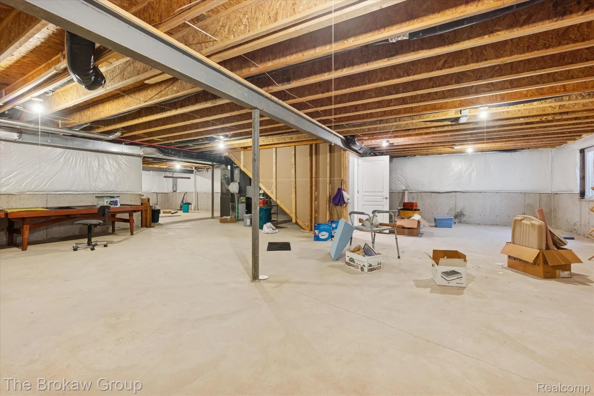 Property Slideshow image 29 of 40 | 6334 prairie dunes dr, Grand Blanc, MI, 48439