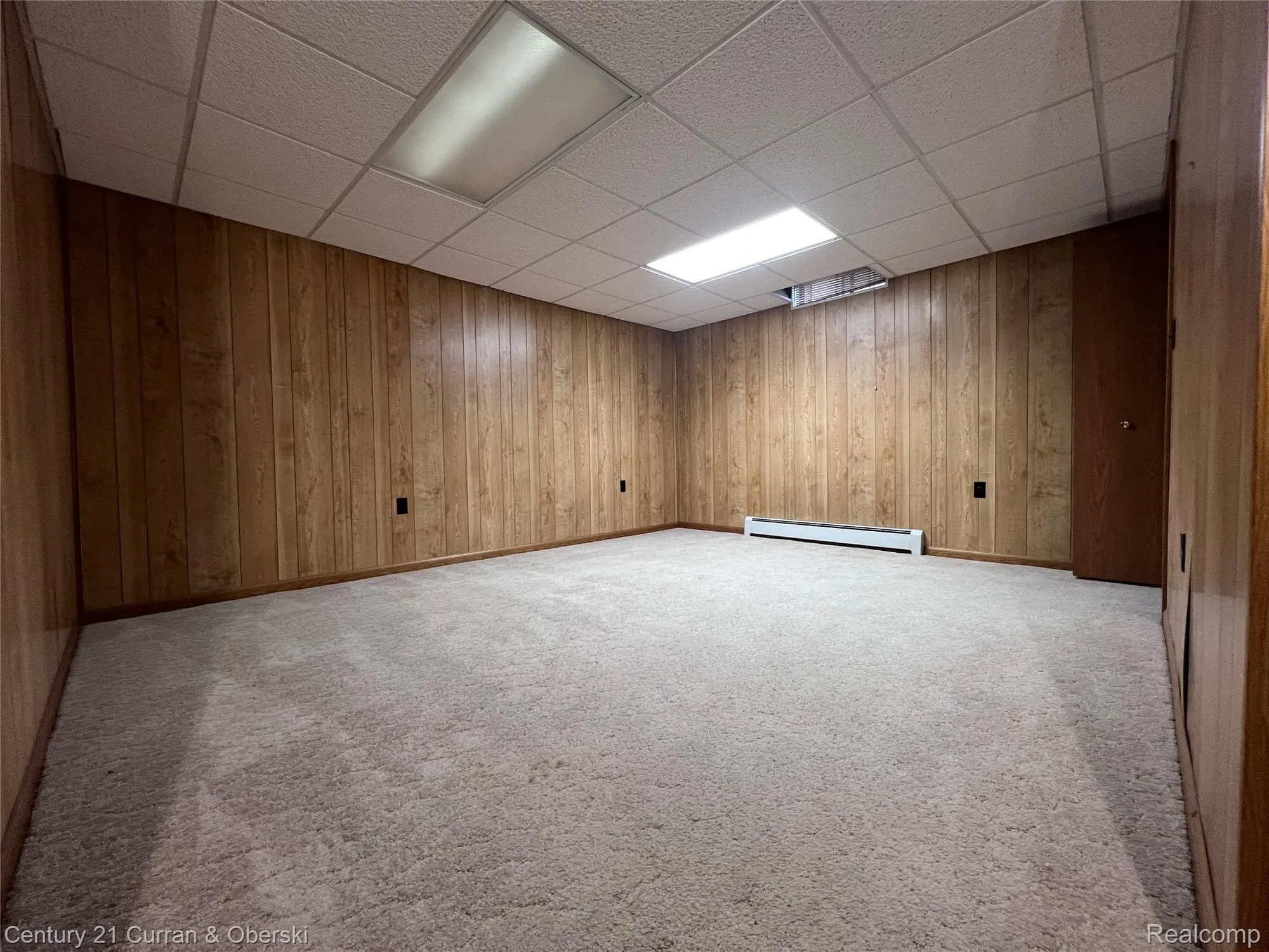 Property Slideshow image 43 of 46 | 61958 ticonderoga dr, South Lyon, MI, 48178