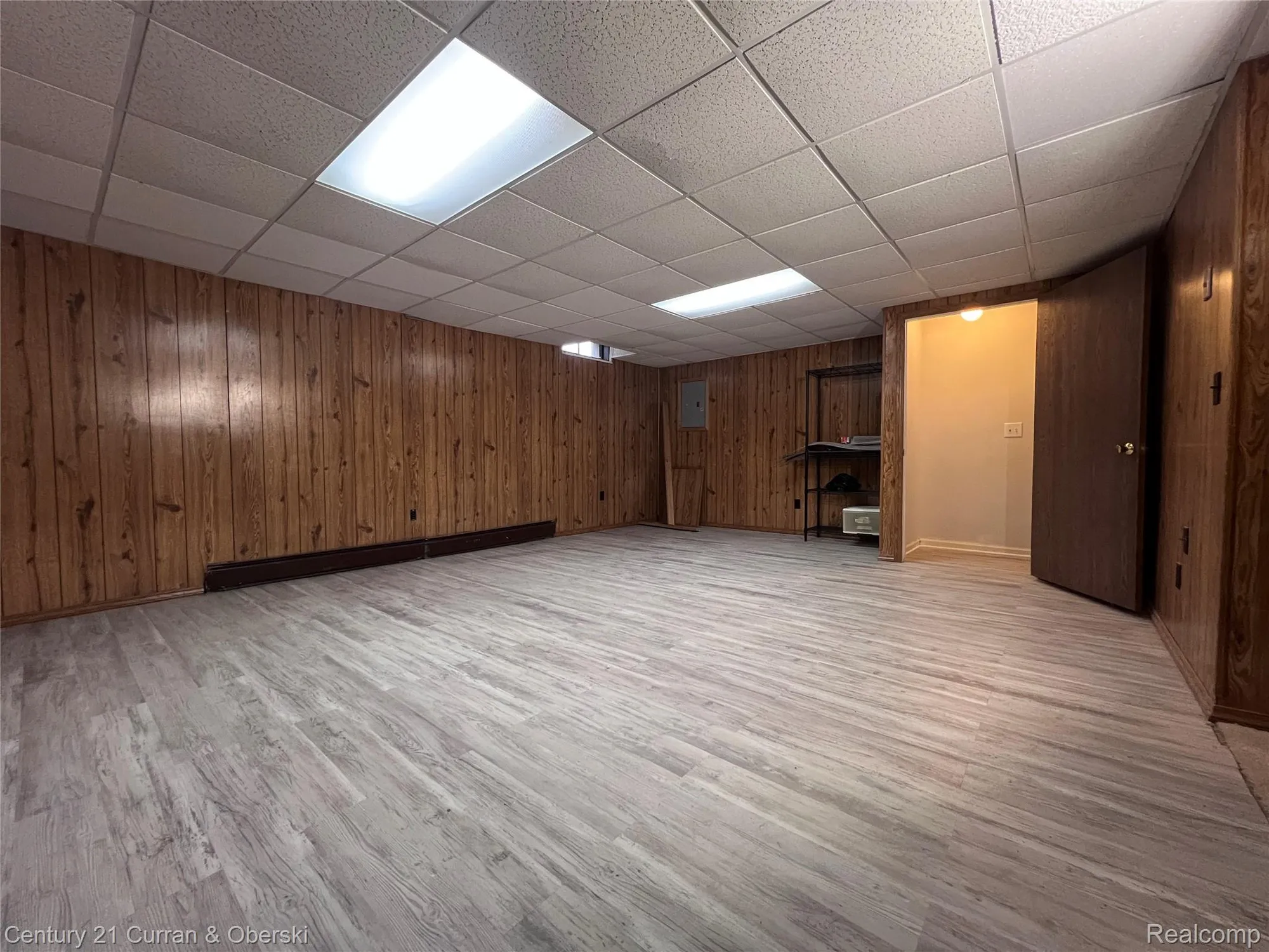 Property Slideshow image 46 of 46 | 61958 ticonderoga dr, South Lyon, MI, 48178