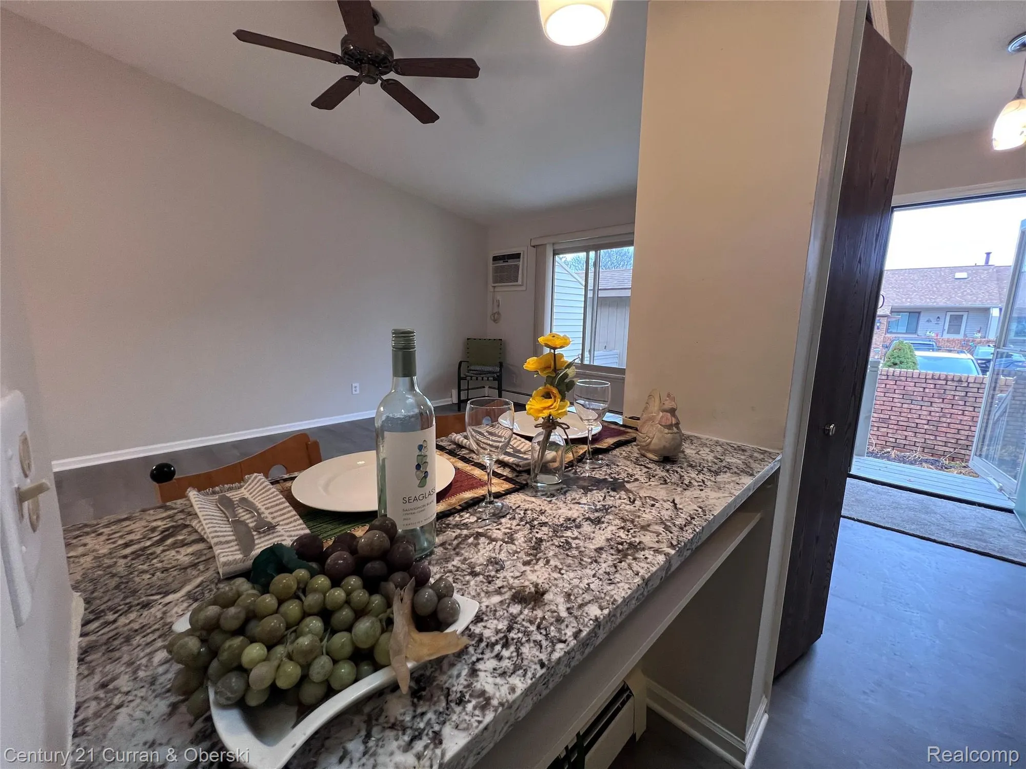 Property Slideshow image 14 of 46 | 61958 ticonderoga dr, South Lyon, MI, 48178