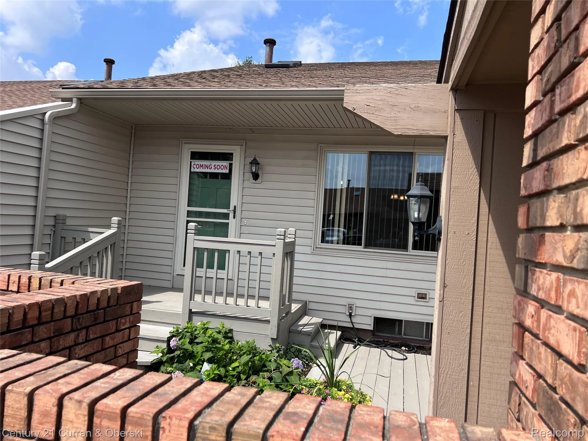 Property Slideshow image 15 of 46 | 61958 ticonderoga dr, South Lyon, MI, 48178