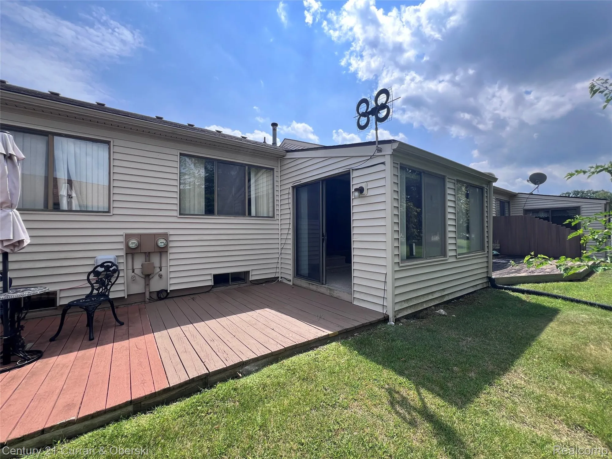 Property Slideshow image 30 of 46 | 61958 ticonderoga dr, South Lyon, MI, 48178