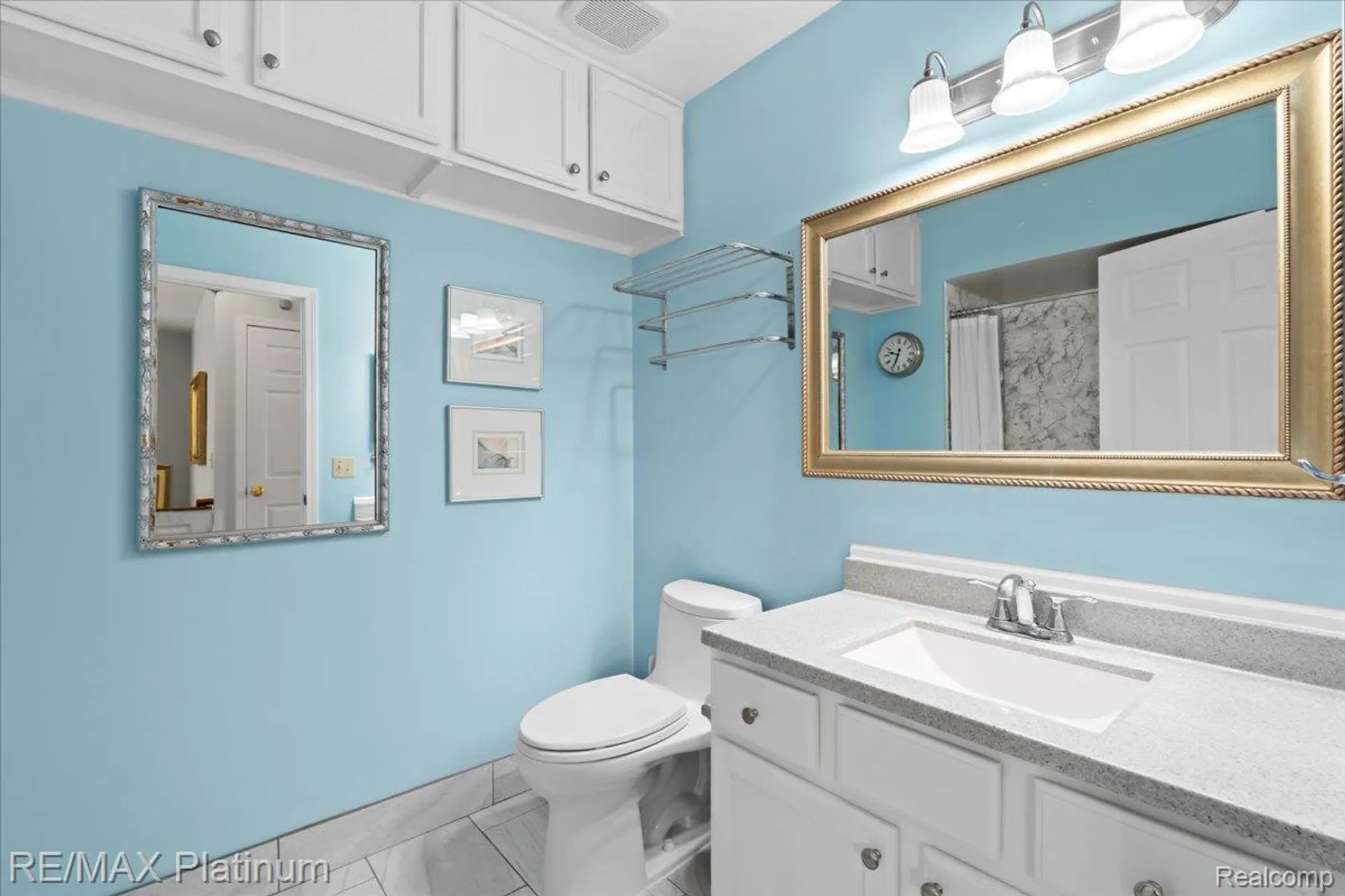 Property Slideshow image 19 of 31 | 62180 arlington cir unit 5, South Lyon, MI, 48178