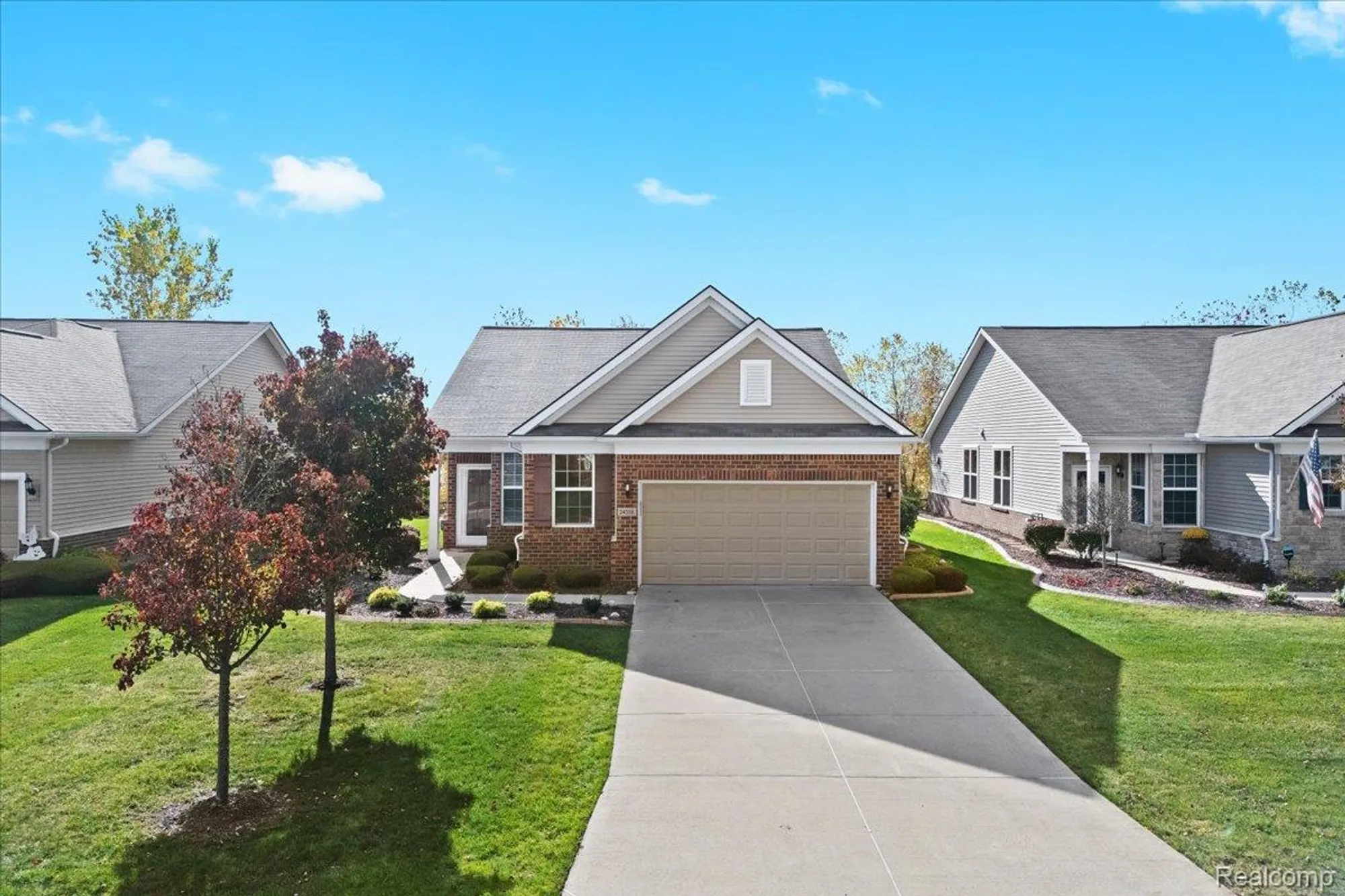 Property Slideshow image 28 of 40 | 24338 walloon way, Flat Rock, MI, 48134