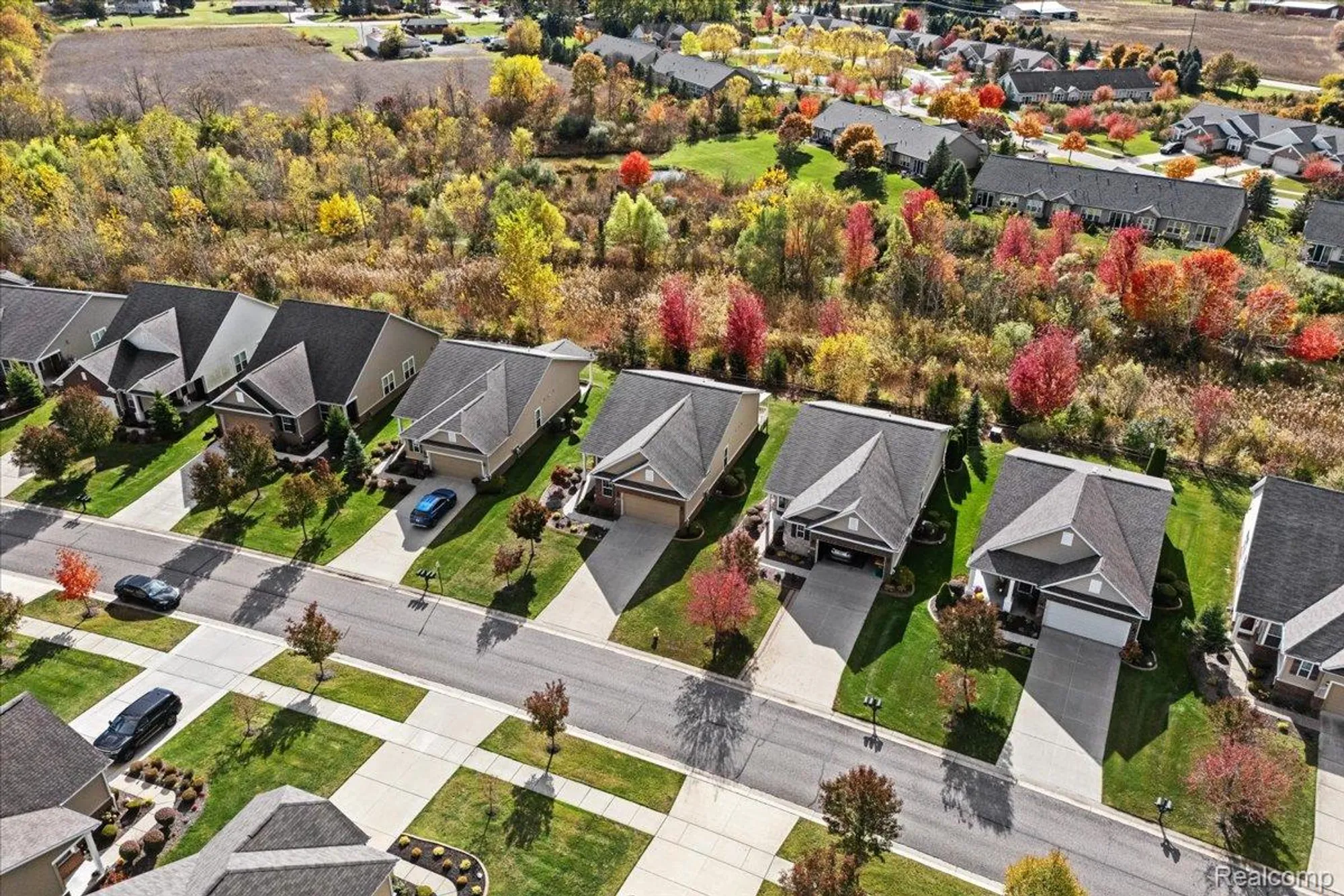 Property Slideshow image 31 of 40 | 24338 walloon way, Flat Rock, MI, 48134