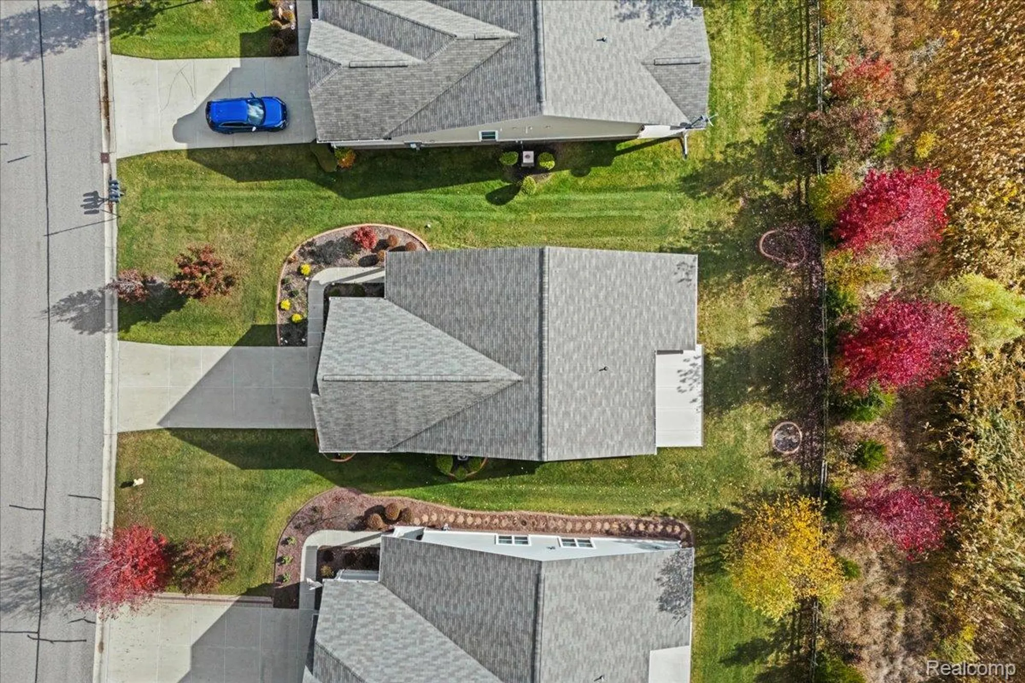 Property Slideshow image 32 of 40 | 24338 walloon way, Flat Rock, MI, 48134