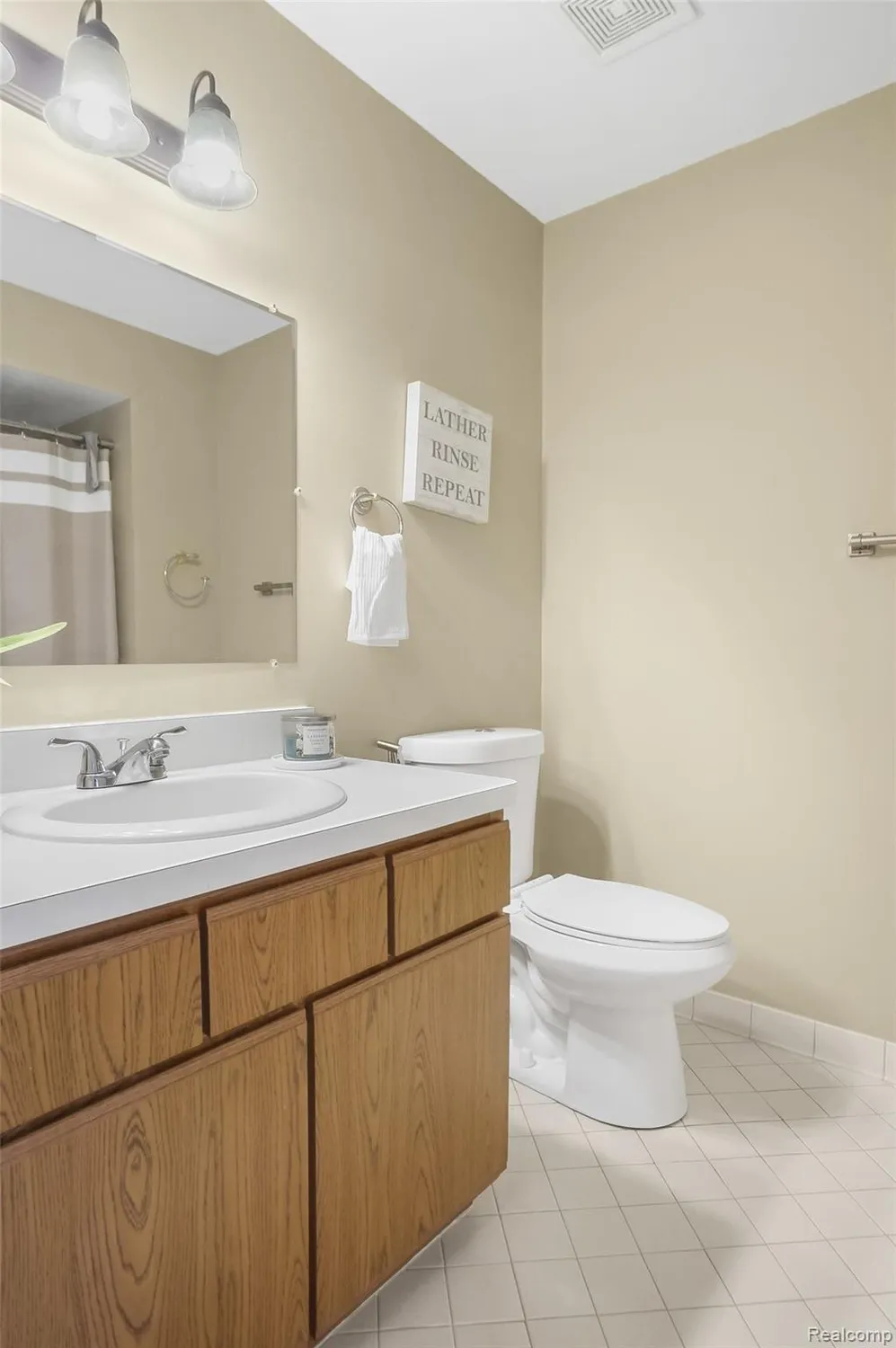 Property Slideshow image 23 of 42 | 62512 raleigh ct unit 4, South Lyon, MI, 48178