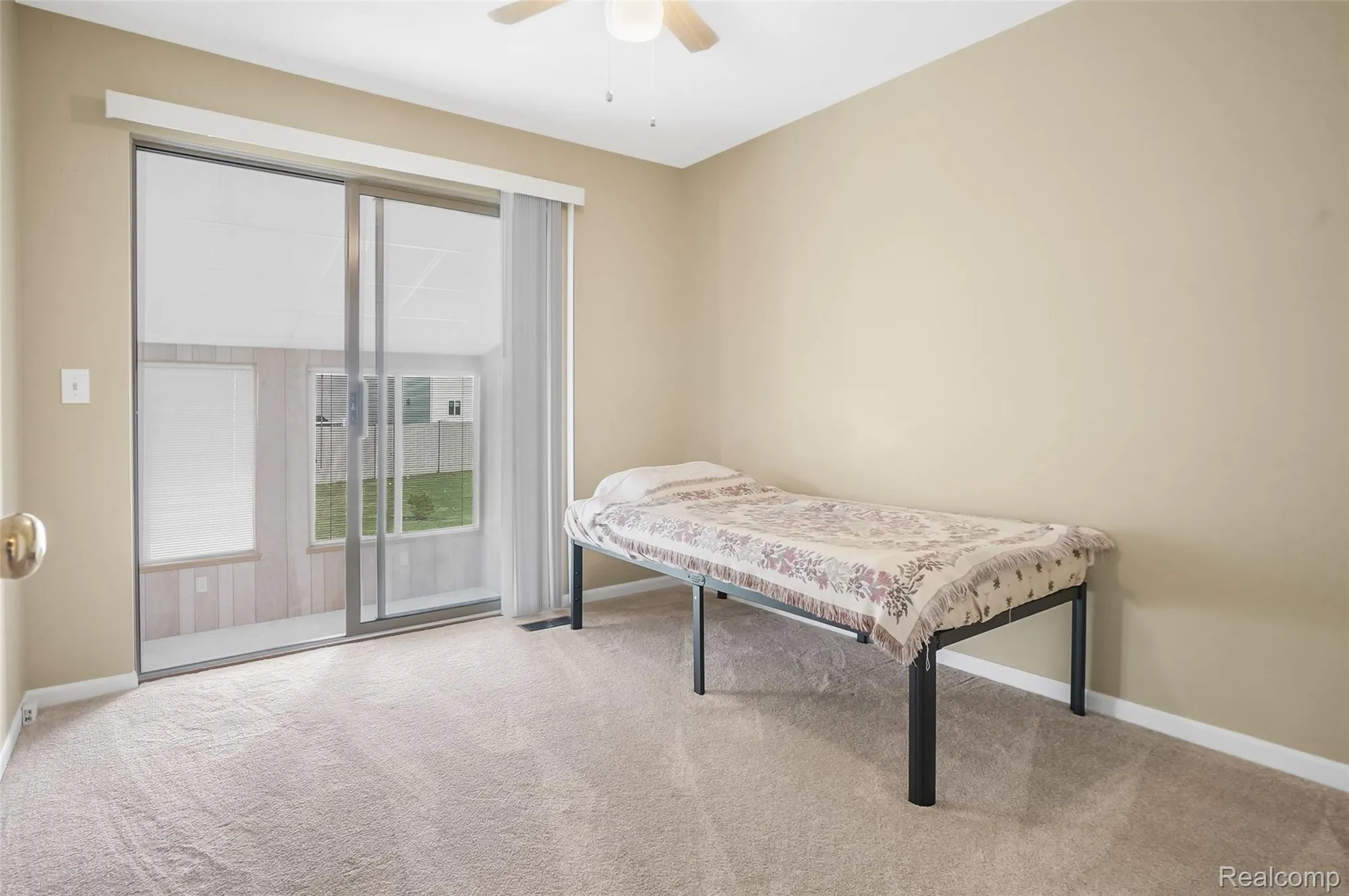 Property Slideshow image 25 of 42 | 62512 raleigh ct unit 4, South Lyon, MI, 48178