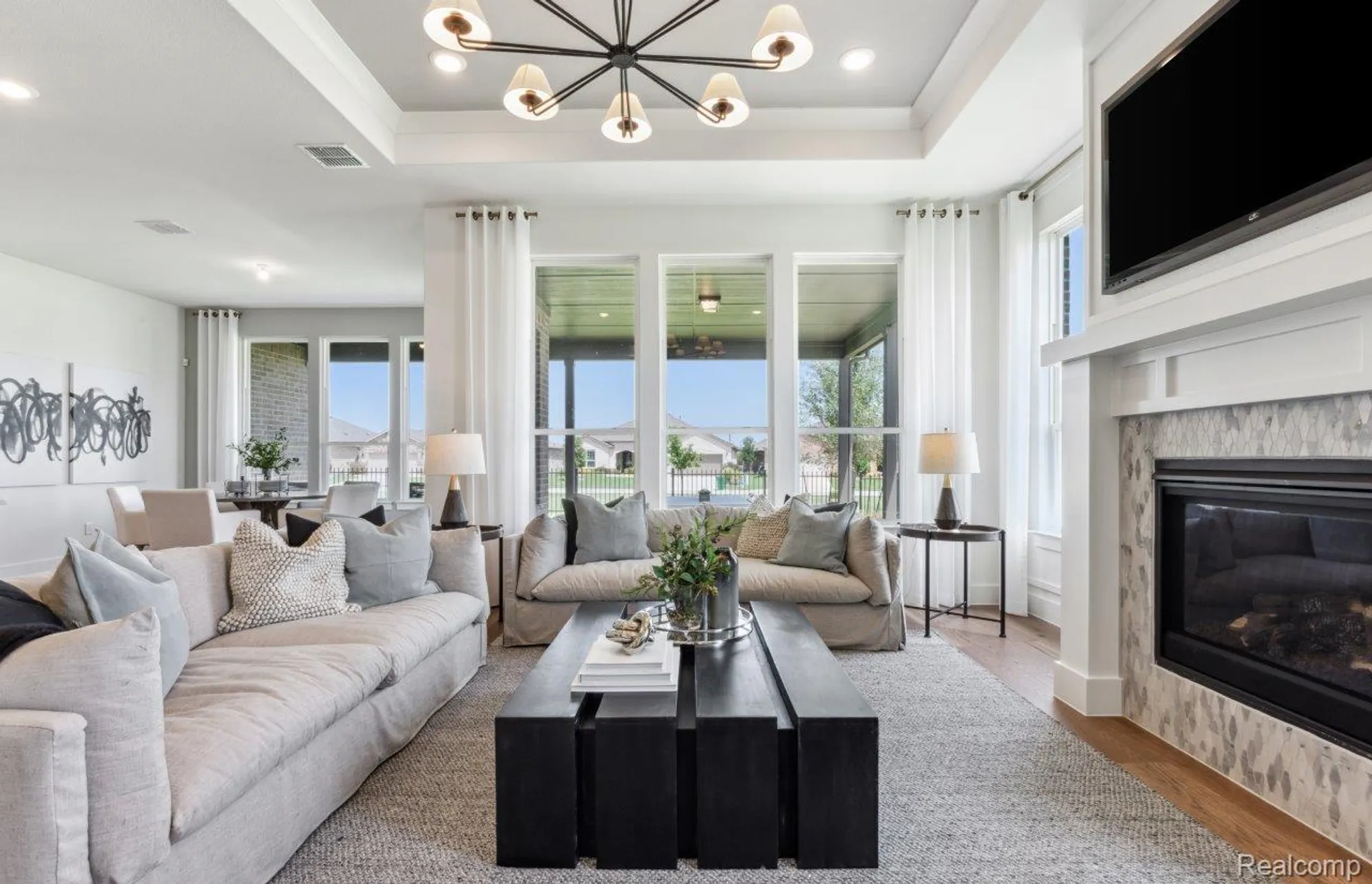 Property Slideshow image 9 of 13 | 2300 coastal ct, Milfordchartertownship_oakland, MI, 48381