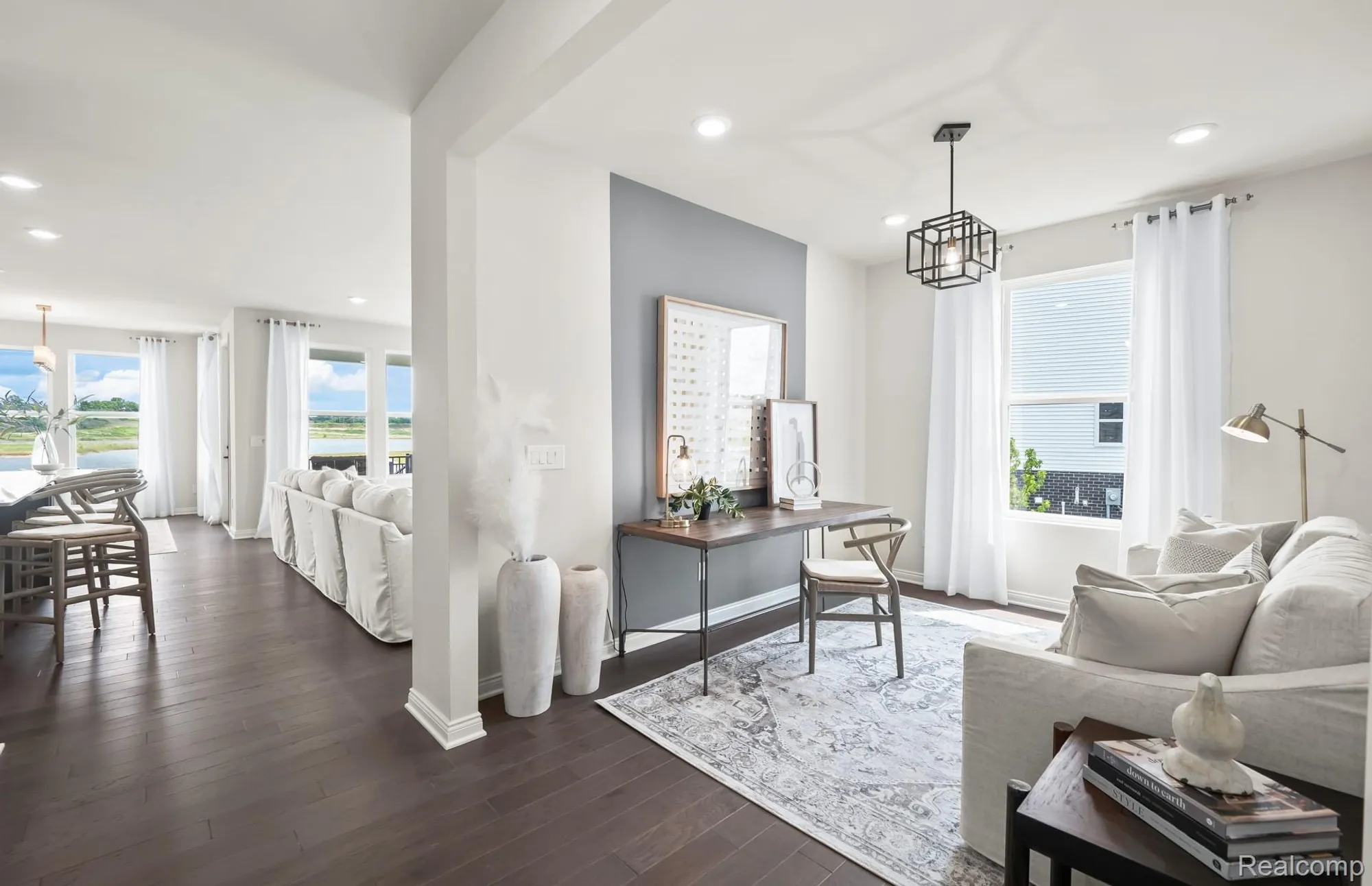 Property Slideshow image 5 of 13 | 2047 marigold way, Milford, MI, 48381