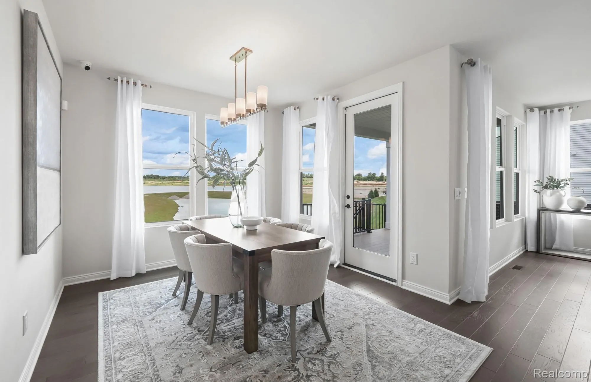 Property Slideshow image 10 of 13 | 2047 marigold way, Milford, MI, 48381