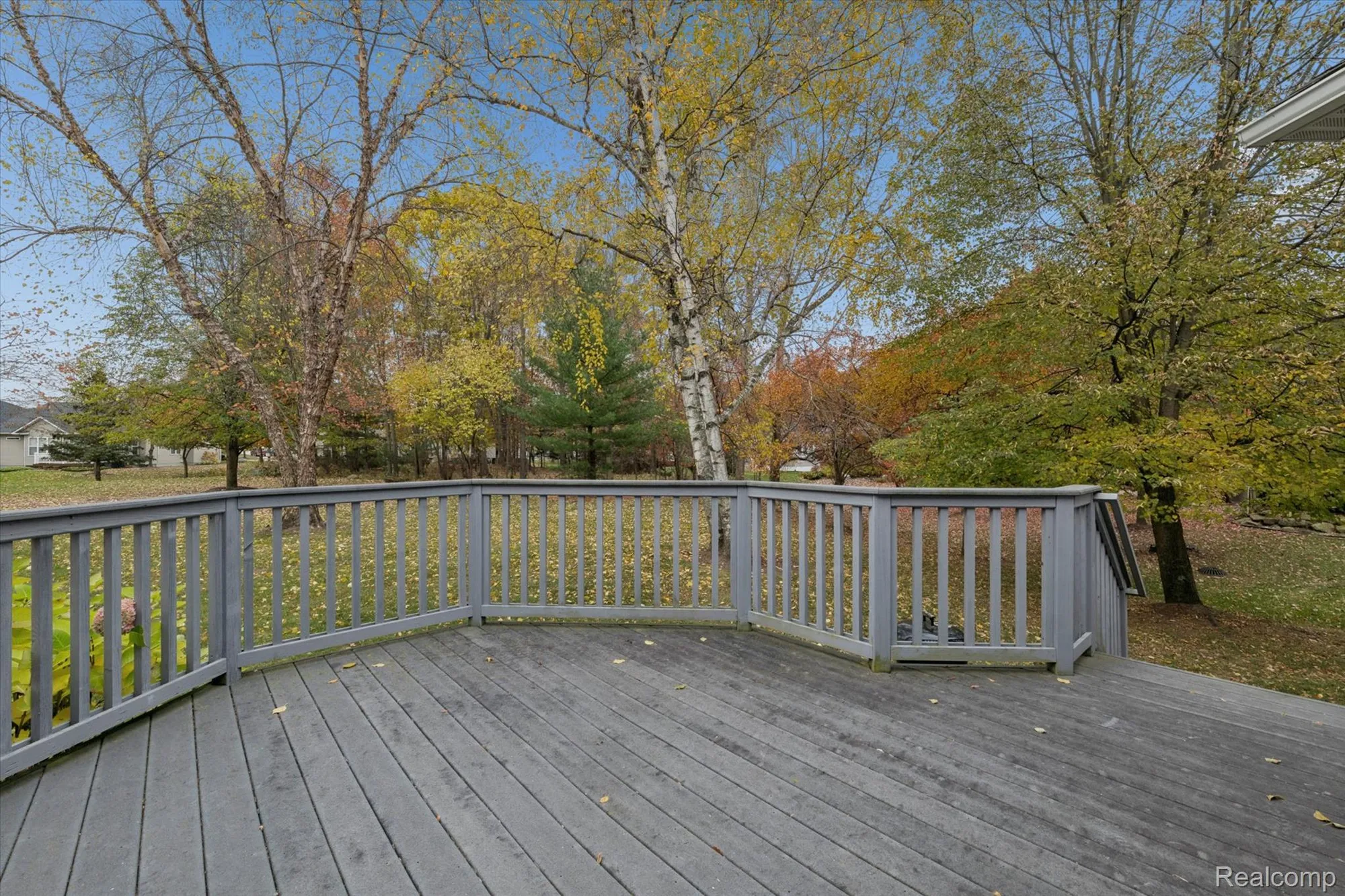 Property Slideshow image 39 of 43 | 4035 hillsdale dr, Auburn Hills, MI, 48326