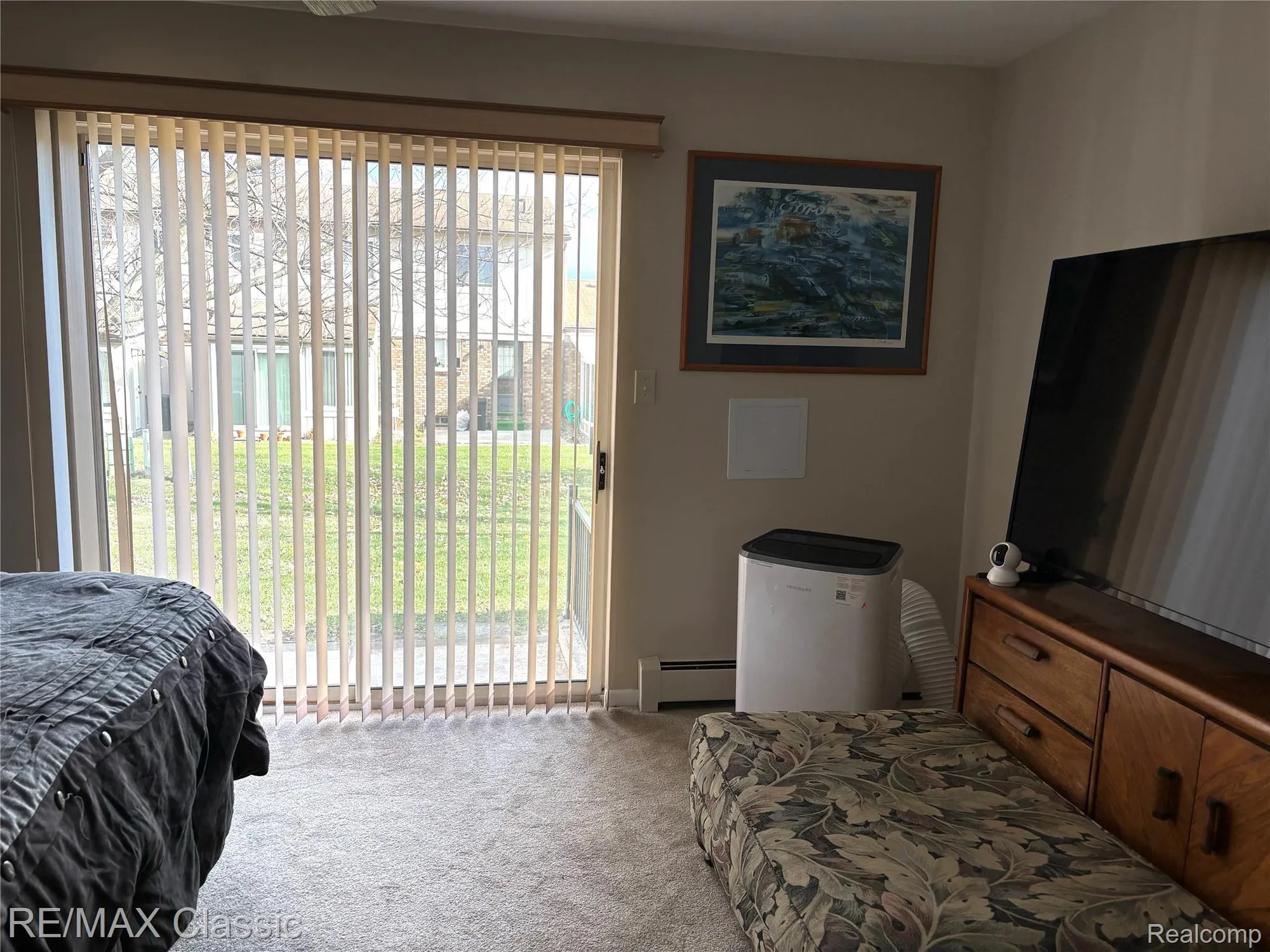 Property Slideshow image 8 of 14 | 25124 potomac dr # 7, South Lyon, MI, 48178