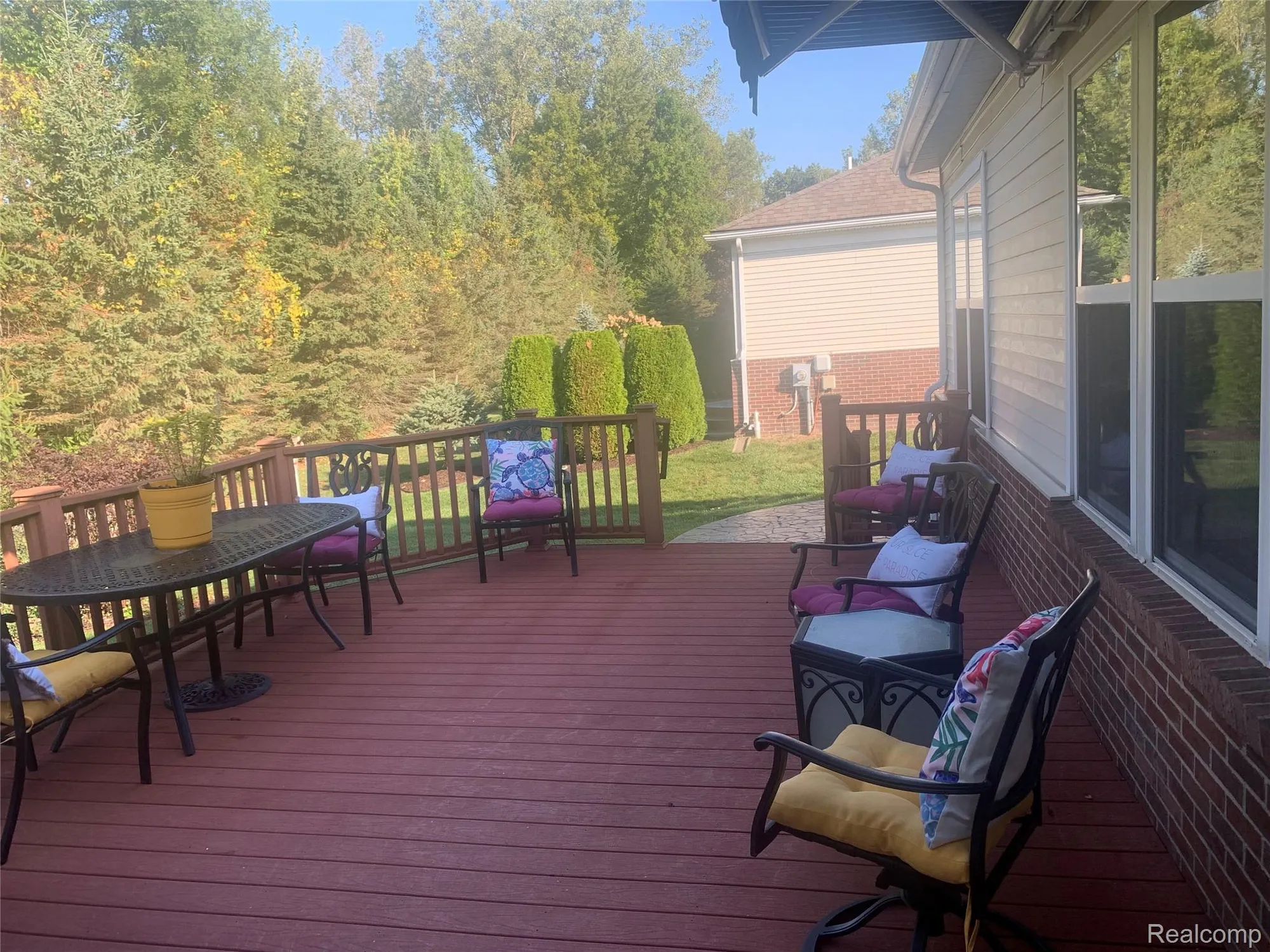 Property Slideshow image 5 of 6 | 26530 higgins way, Flat Rock, MI, 48134