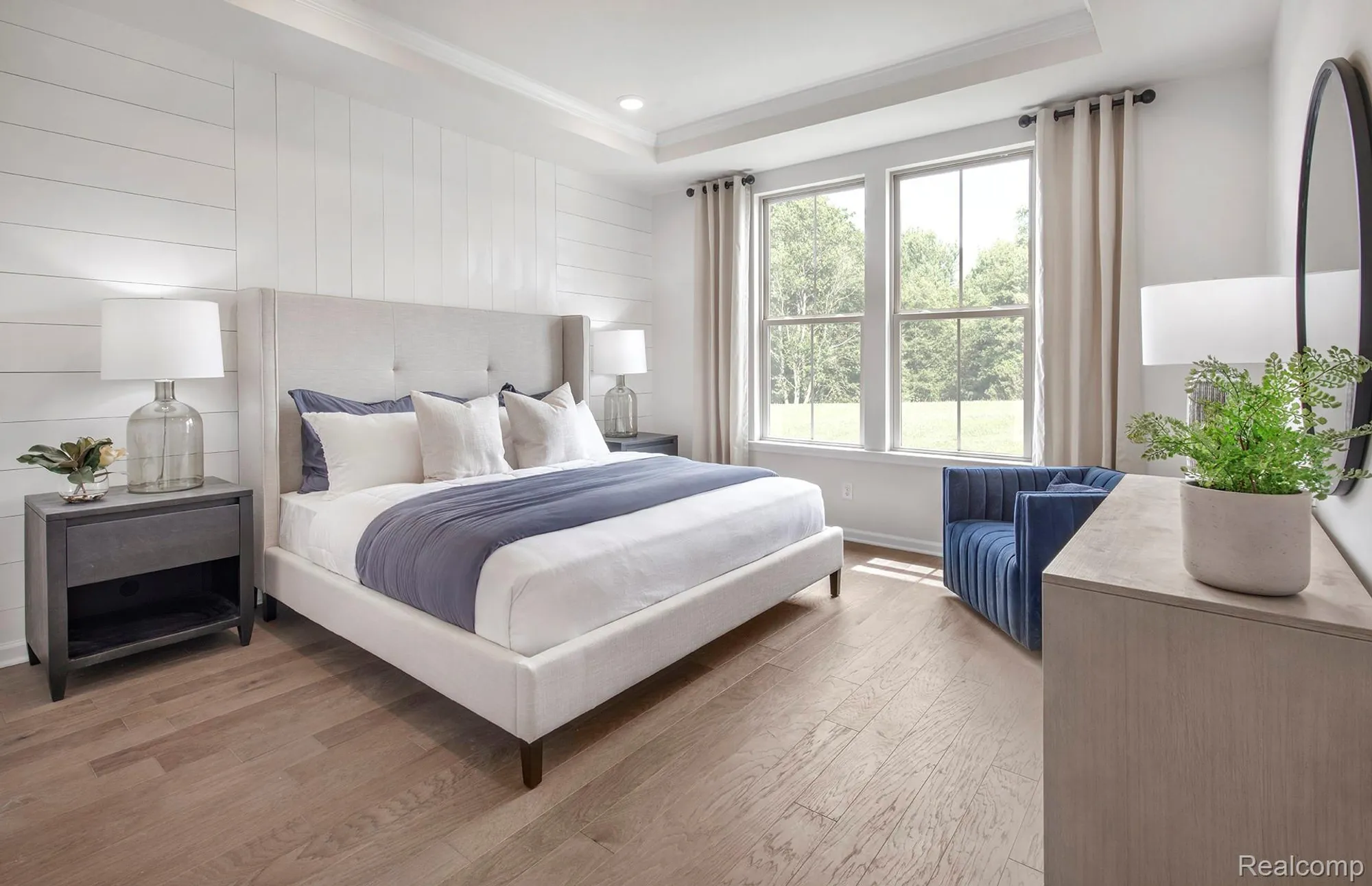 Property Slideshow image 8 of 11 | 1991 marigold way, Milford, MI, 48381