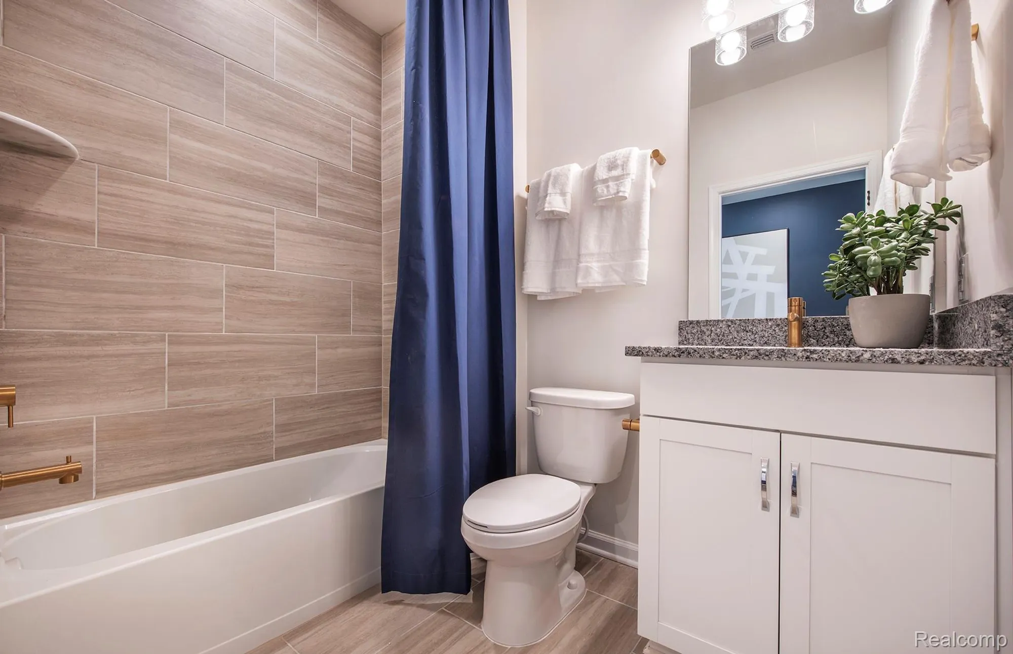 Property Slideshow image 11 of 11 | 1991 marigold way, Milford, MI, 48381