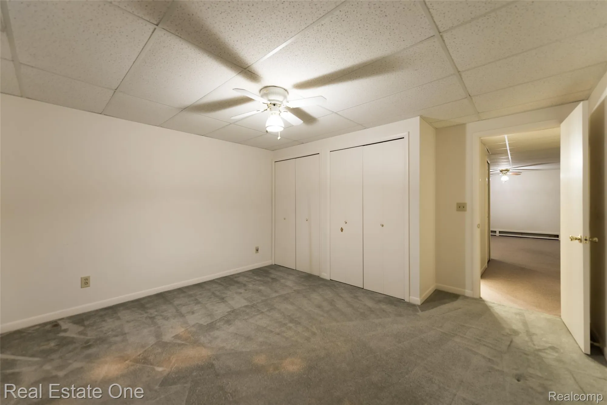 Property Slideshow image 34 of 37 | 25104 hamilton ct # 4, South Lyon, MI, 48178
