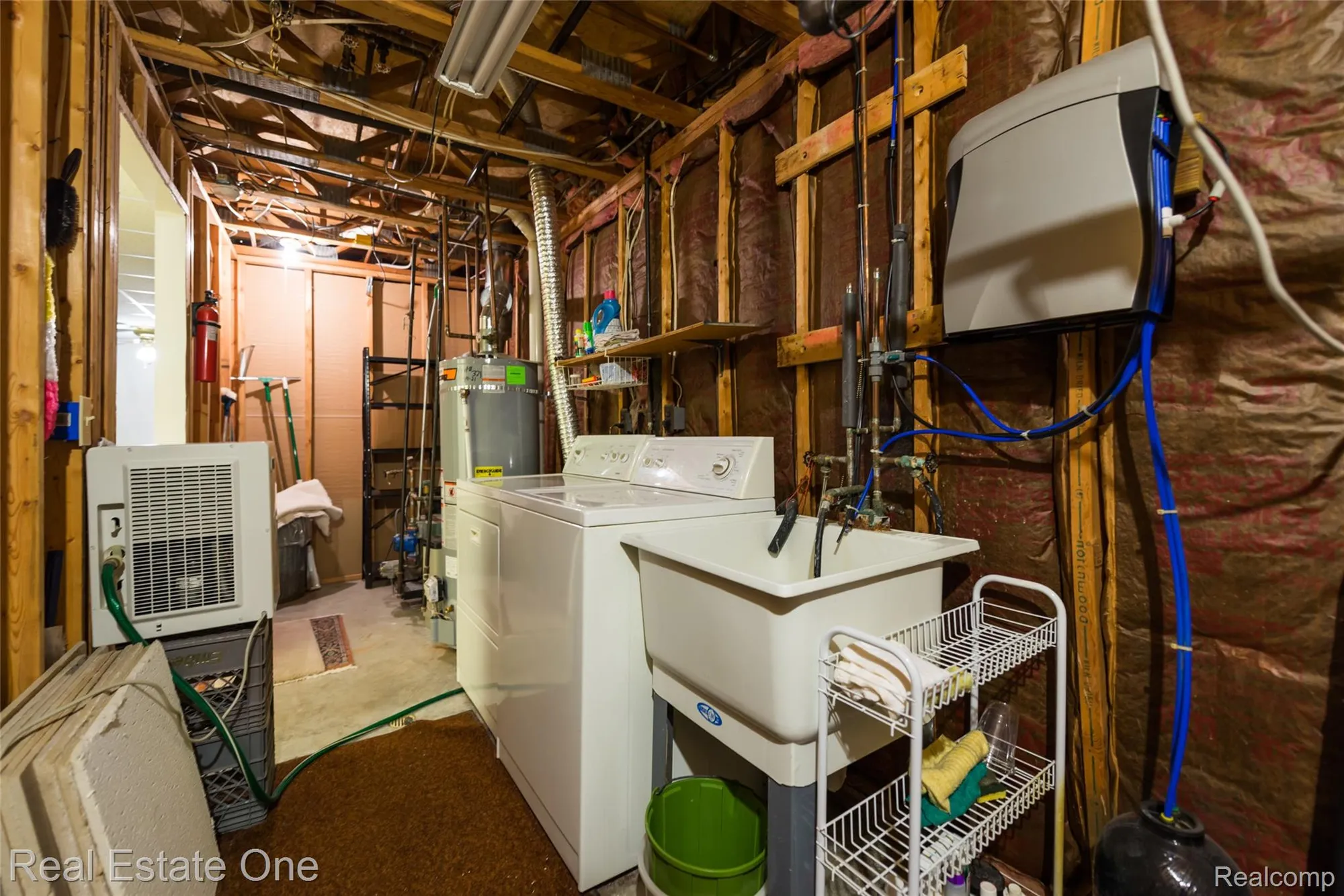 Property Slideshow image 36 of 37 | 25104 hamilton ct # 4, South Lyon, MI, 48178