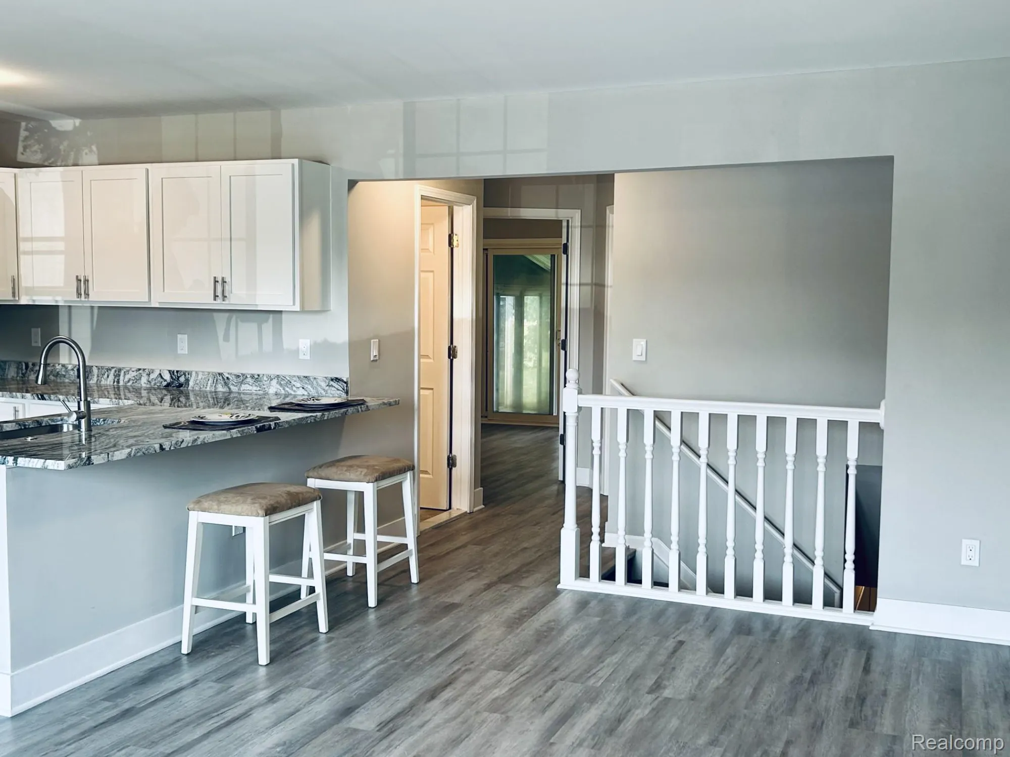 Property Slideshow image 9 of 27 | 25323 potomac dr # 2, South Lyon, MI, 48178