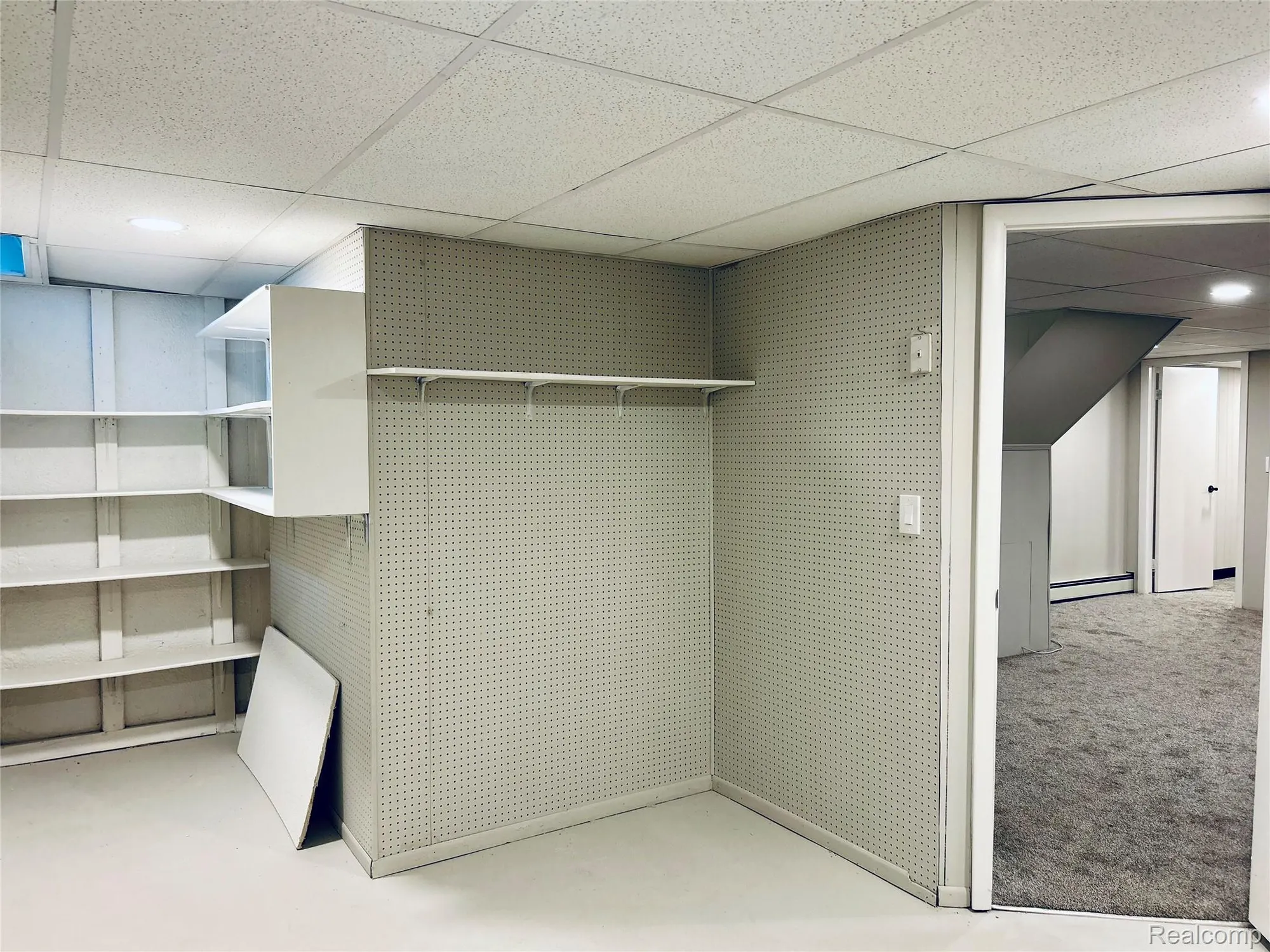 Property Slideshow image 25 of 27 | 25323 potomac dr # 2, South Lyon, MI, 48178