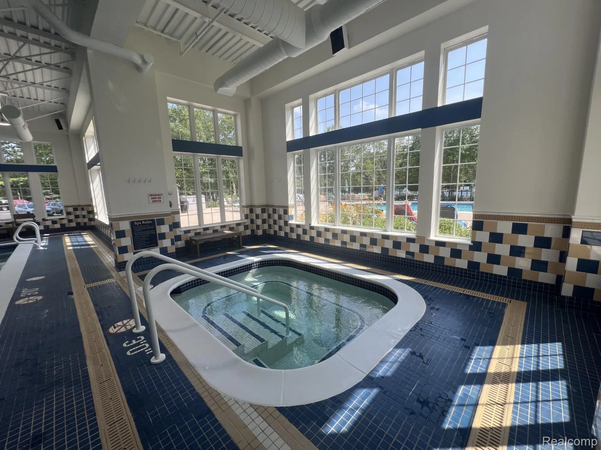 Property Slideshow image 57 of 61 | 27900 paradise ln # 1, Flat Rock, MI, 48134