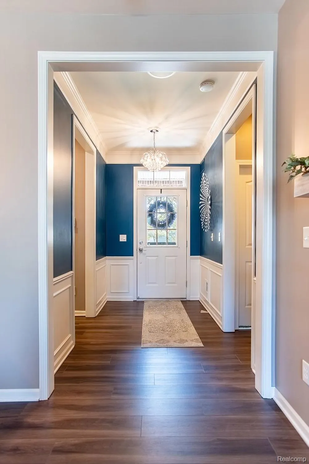 Property Slideshow image 7 of 61 | 27900 paradise ln # 1, Flat Rock, MI, 48134