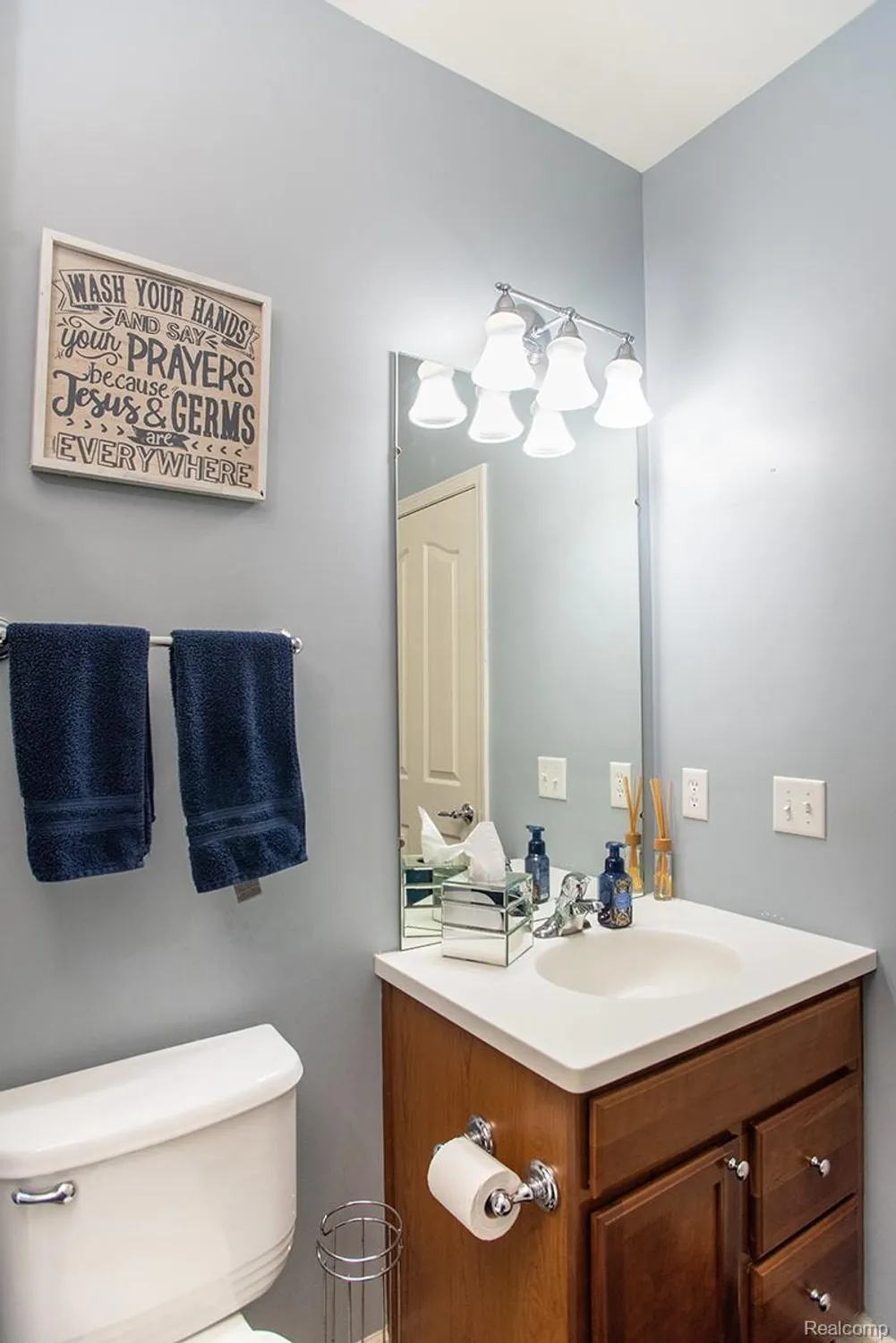 Property Slideshow image 15 of 61 | 27900 paradise ln # 1, Flat Rock, MI, 48134