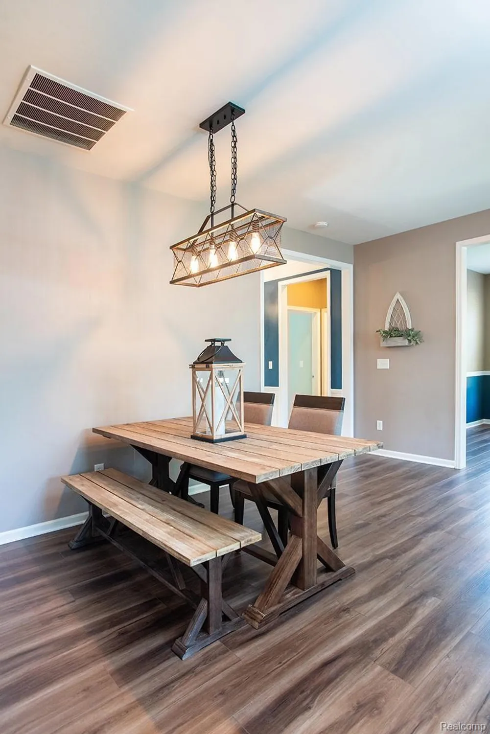 Property Slideshow image 21 of 61 | 27900 paradise ln # 1, Flat Rock, MI, 48134