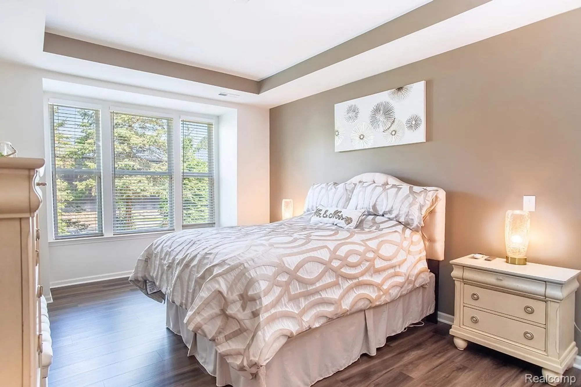 Property Slideshow image 25 of 61 | 27900 paradise ln # 1, Flat Rock, MI, 48134