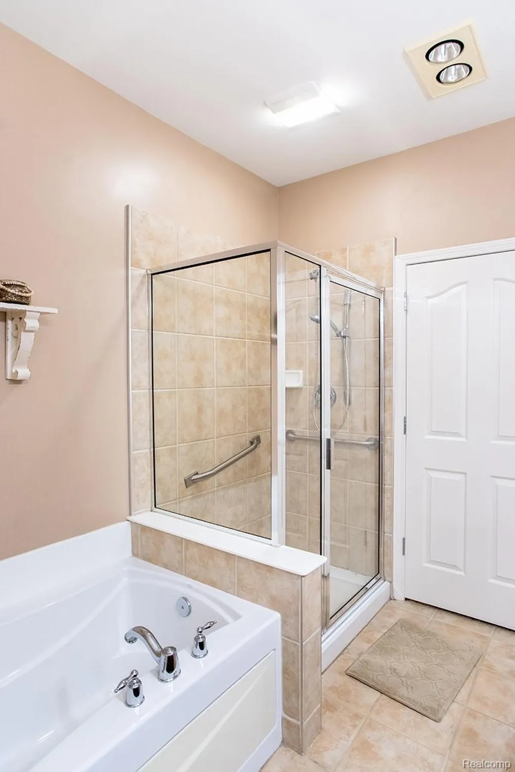 Property Slideshow image 27 of 61 | 27900 paradise ln # 1, Flat Rock, MI, 48134