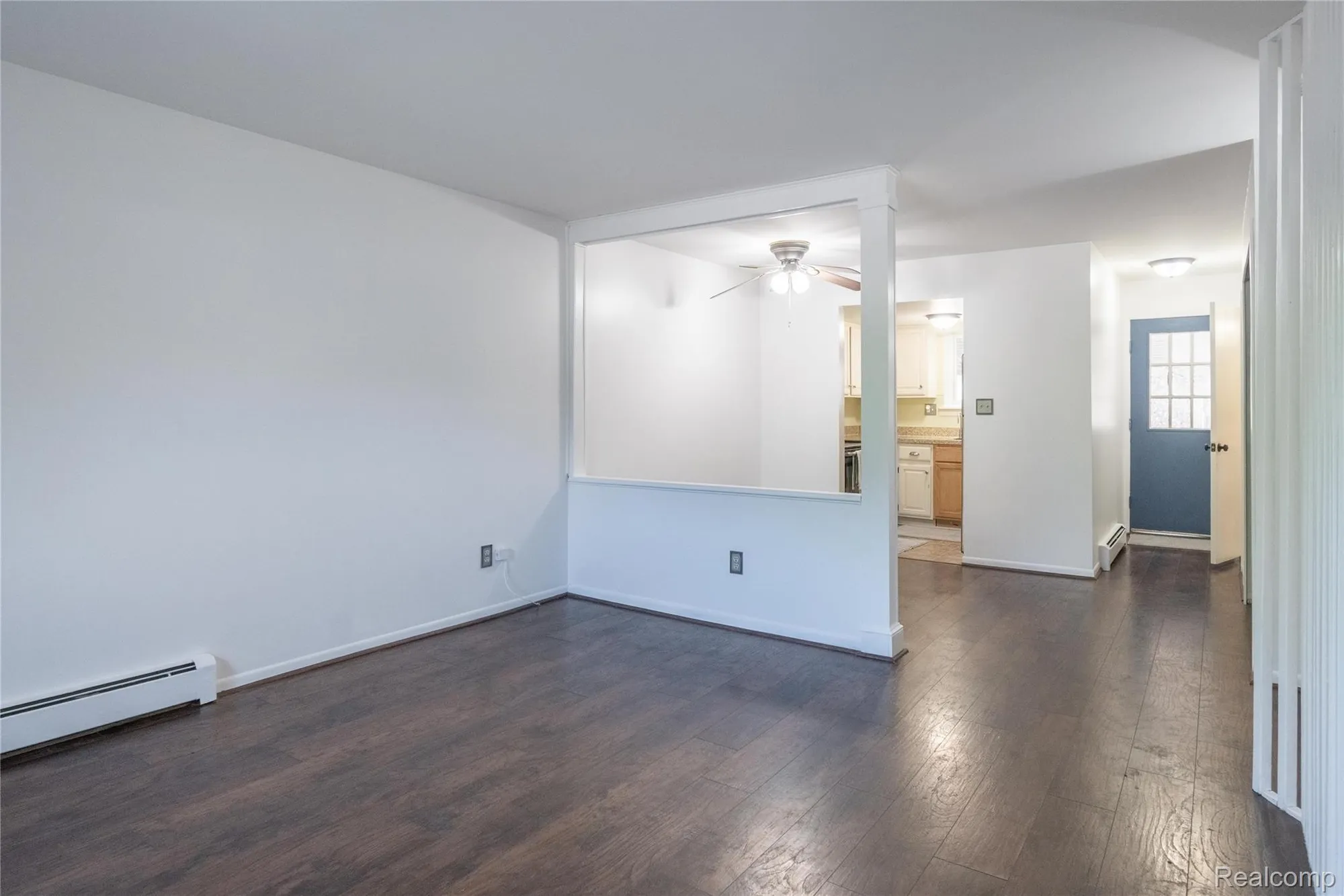 Property Slideshow image 6 of 36 | 61021 heritage blvd # 4, South Lyon, MI, 48178