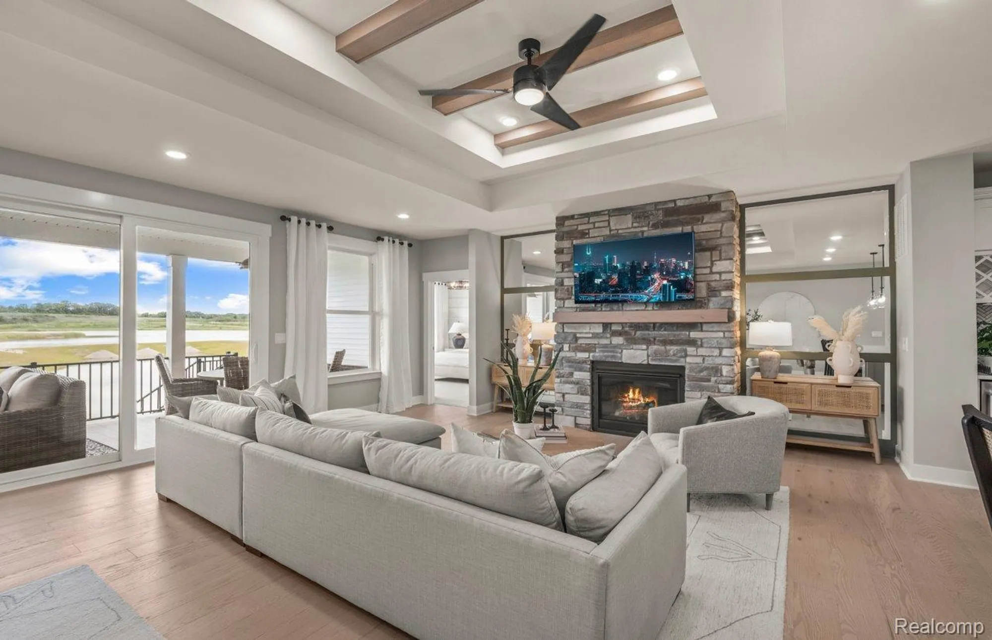 Property Slideshow image 5 of 9 | 4048 bay ter, Milford, MI, 48381