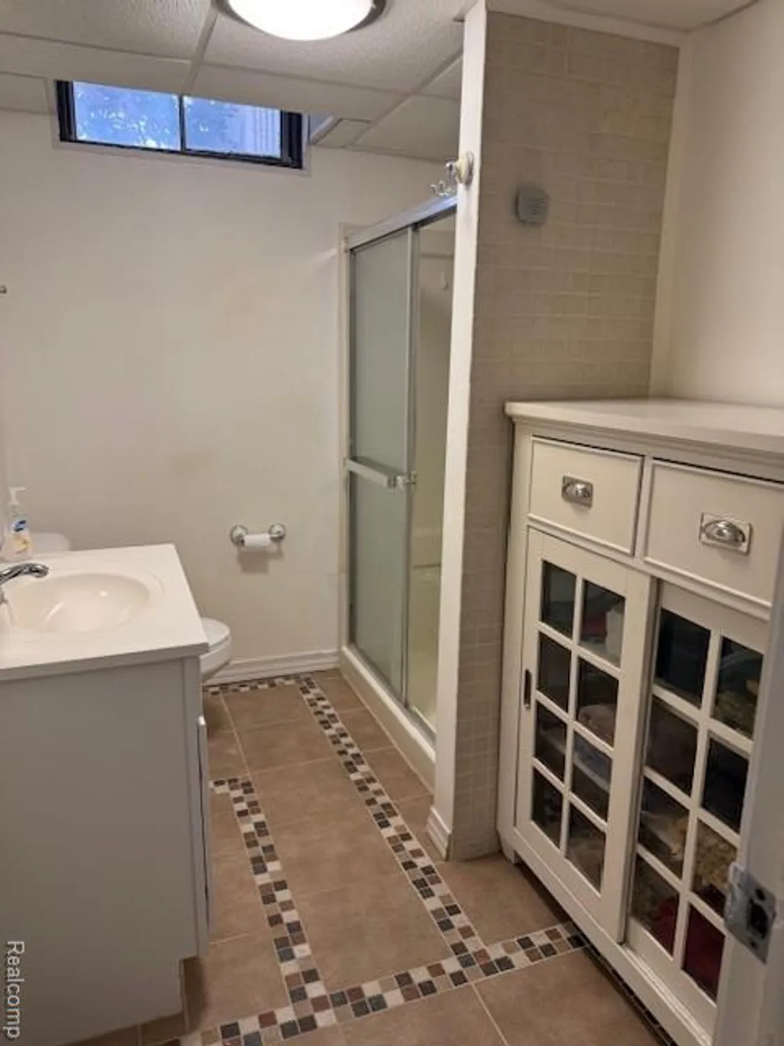 Property Slideshow image 14 of 16 | 25325 potomac dr # 3, South Lyon, MI, 48178