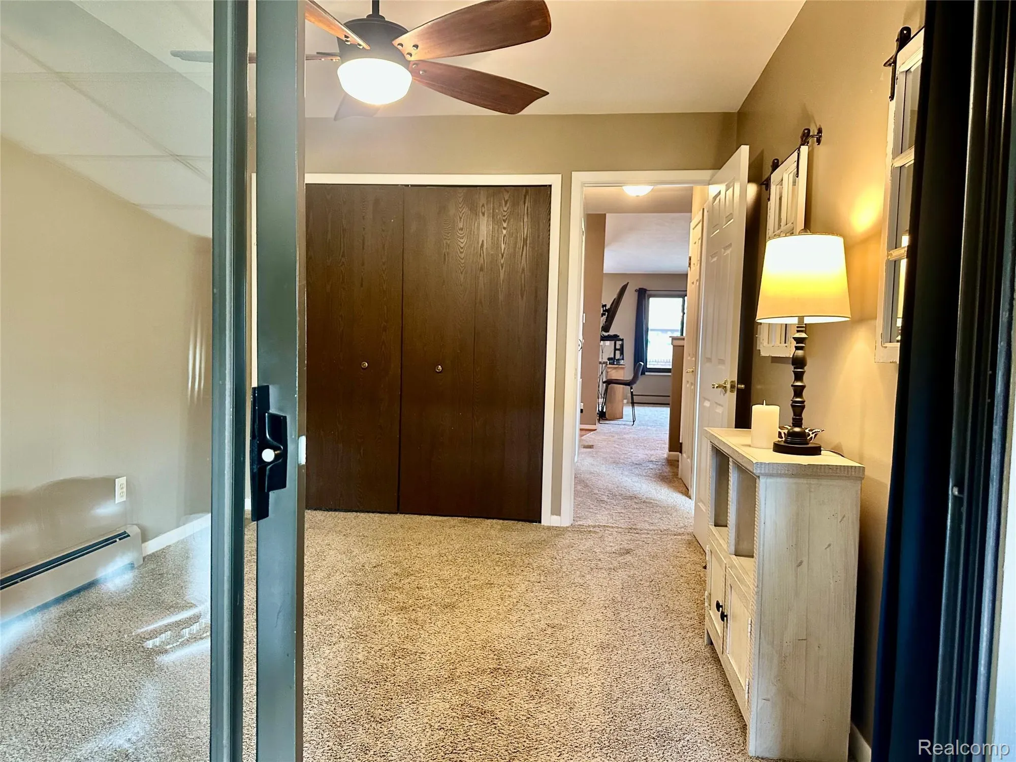 Property Slideshow image 14 of 20 | 25411 concord ln # 4, South Lyon, MI, 48178