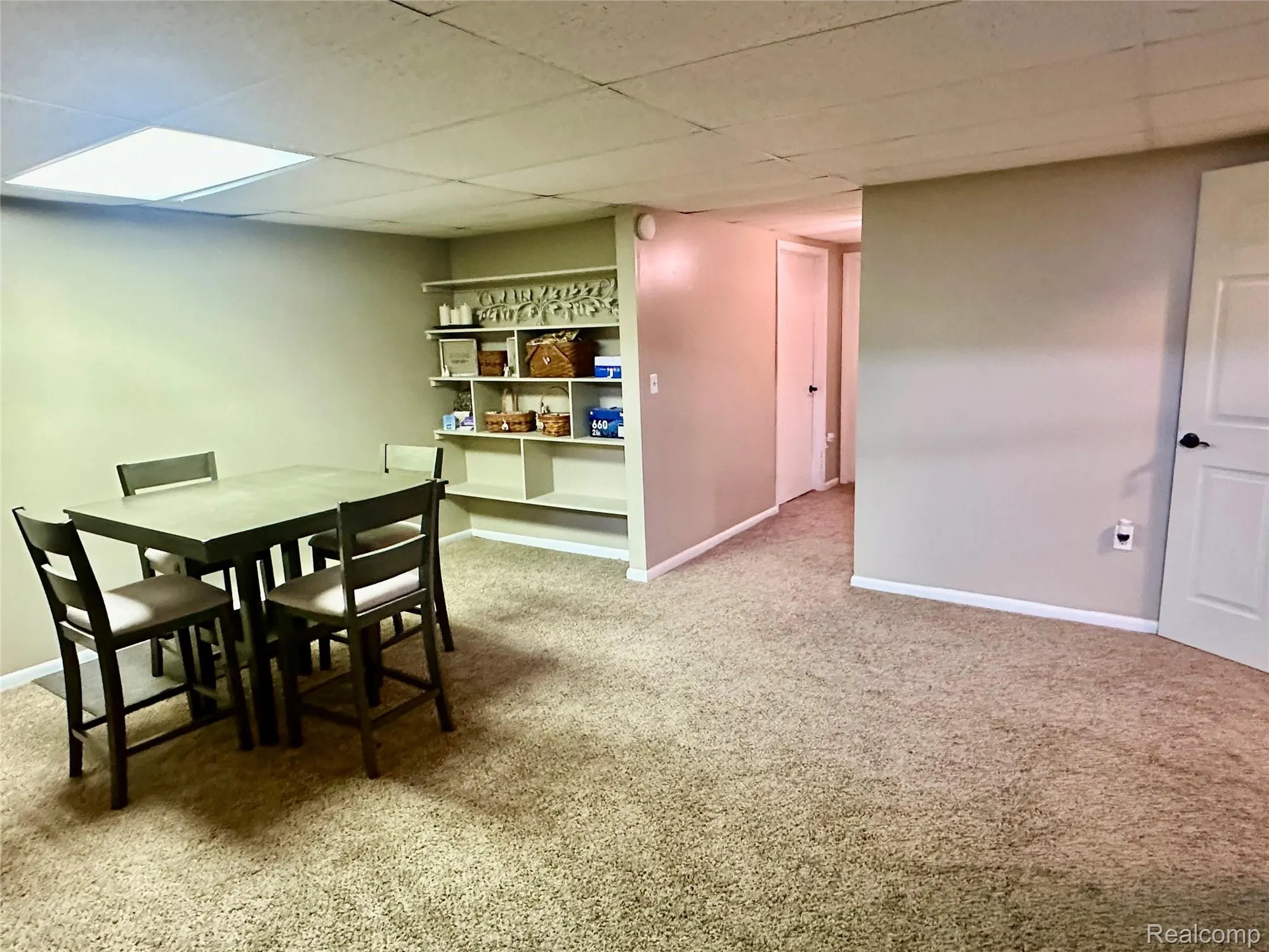 Property Slideshow image 18 of 20 | 25411 concord ln # 4, South Lyon, MI, 48178