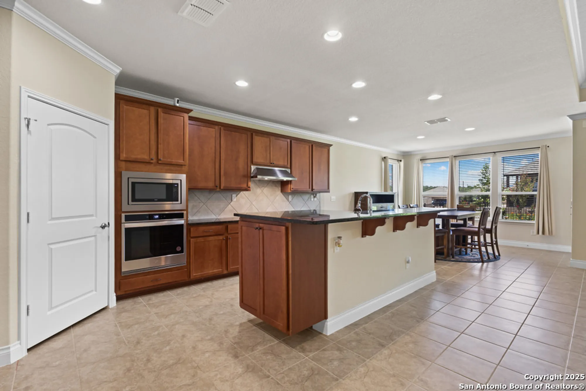 Property Slideshow image 15 of 34 | 13023 gsl dr, San Antonio, TX, 78253