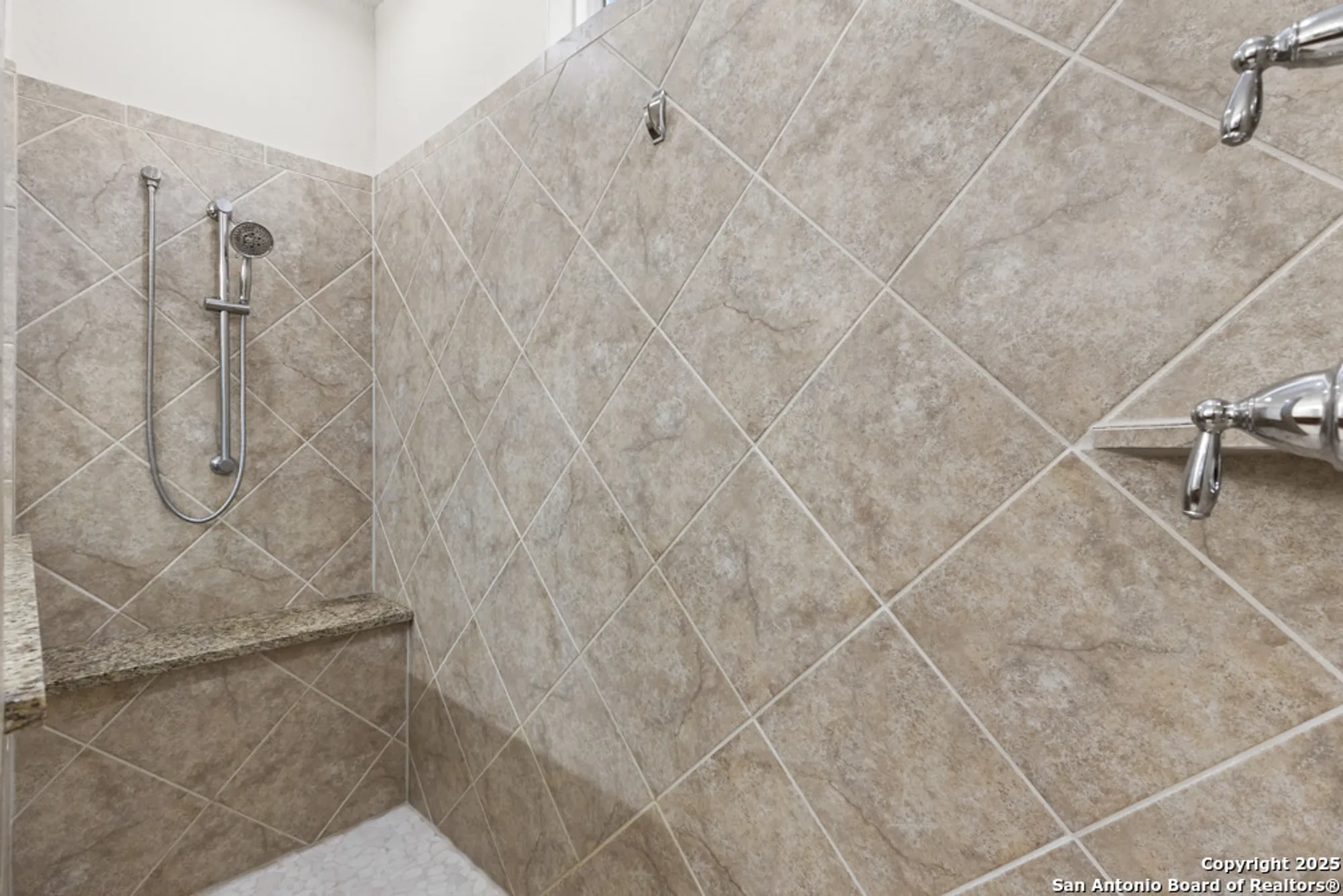 Property Slideshow image 24 of 34 | 13023 gsl dr, San Antonio, TX, 78253