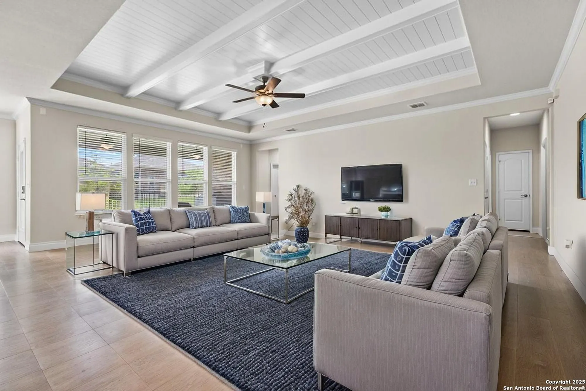 Property Slideshow image 8 of 34 | 13023 gsl dr, San Antonio, TX, 78253