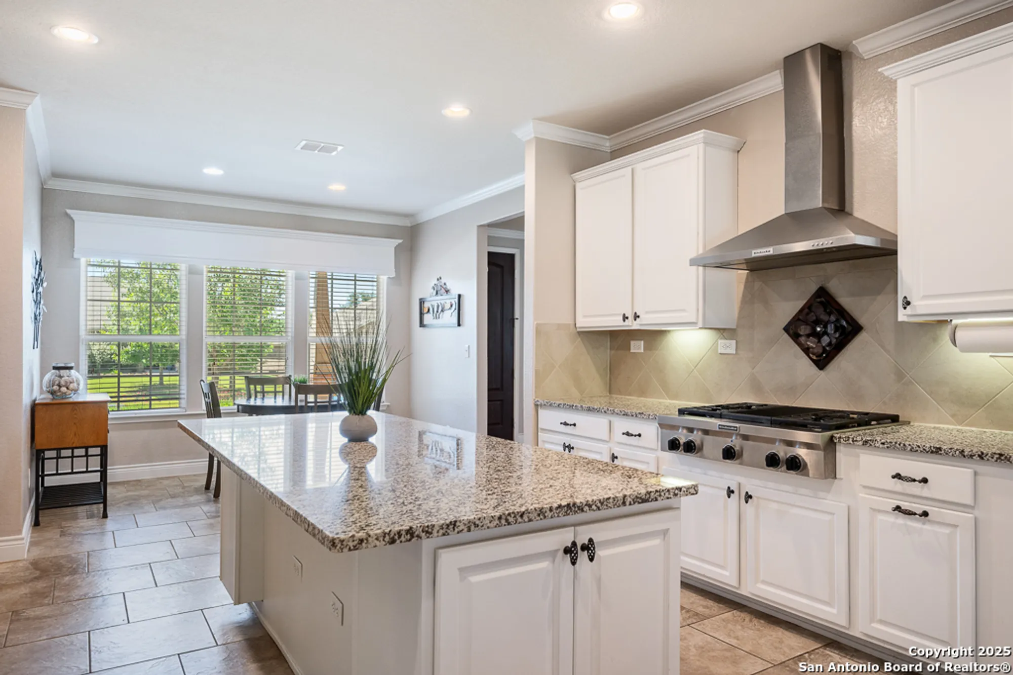 Property Slideshow image 10 of 42 | 4203 paddling pass, San Antonio, TX, 78253