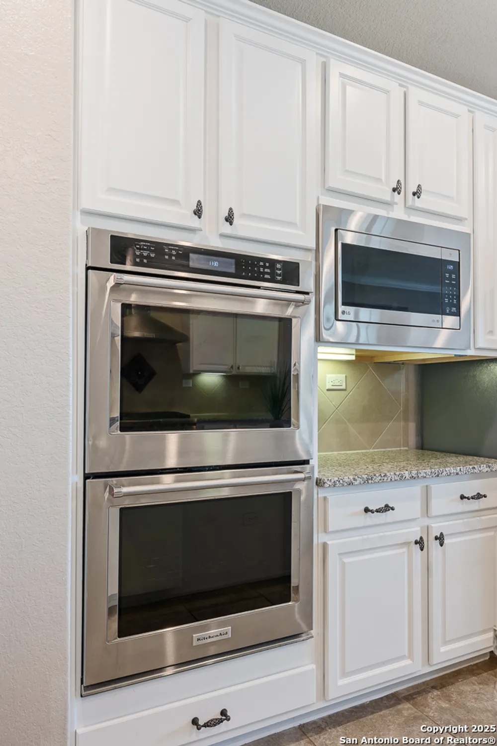 Property Slideshow image 9 of 42 | 4203 paddling pass, San Antonio, TX, 78253