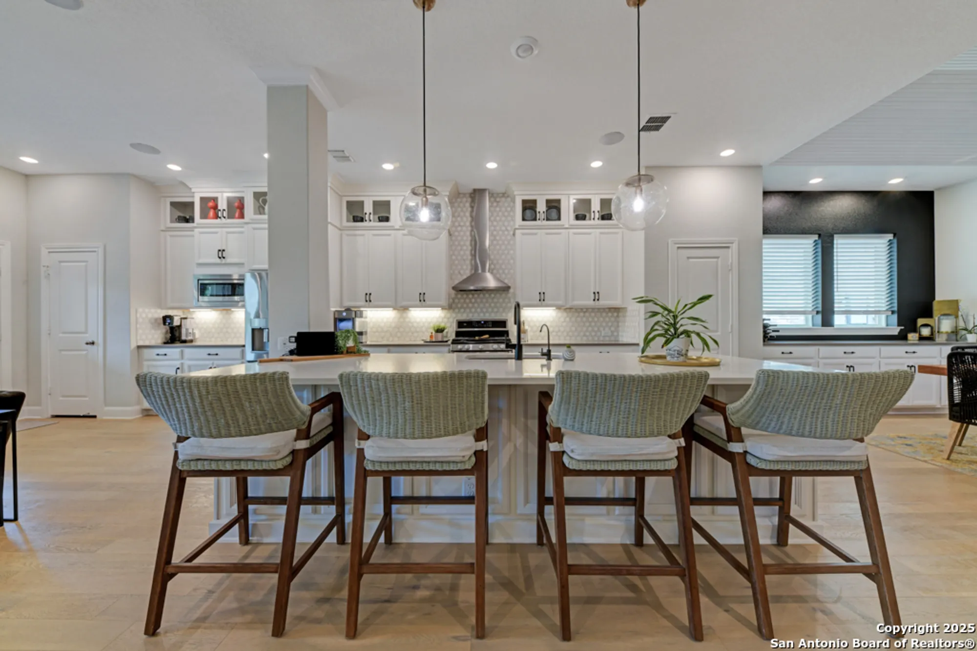 Property Slideshow image 10 of 50 | 23003 grande vis, San Antonio, TX, 78261