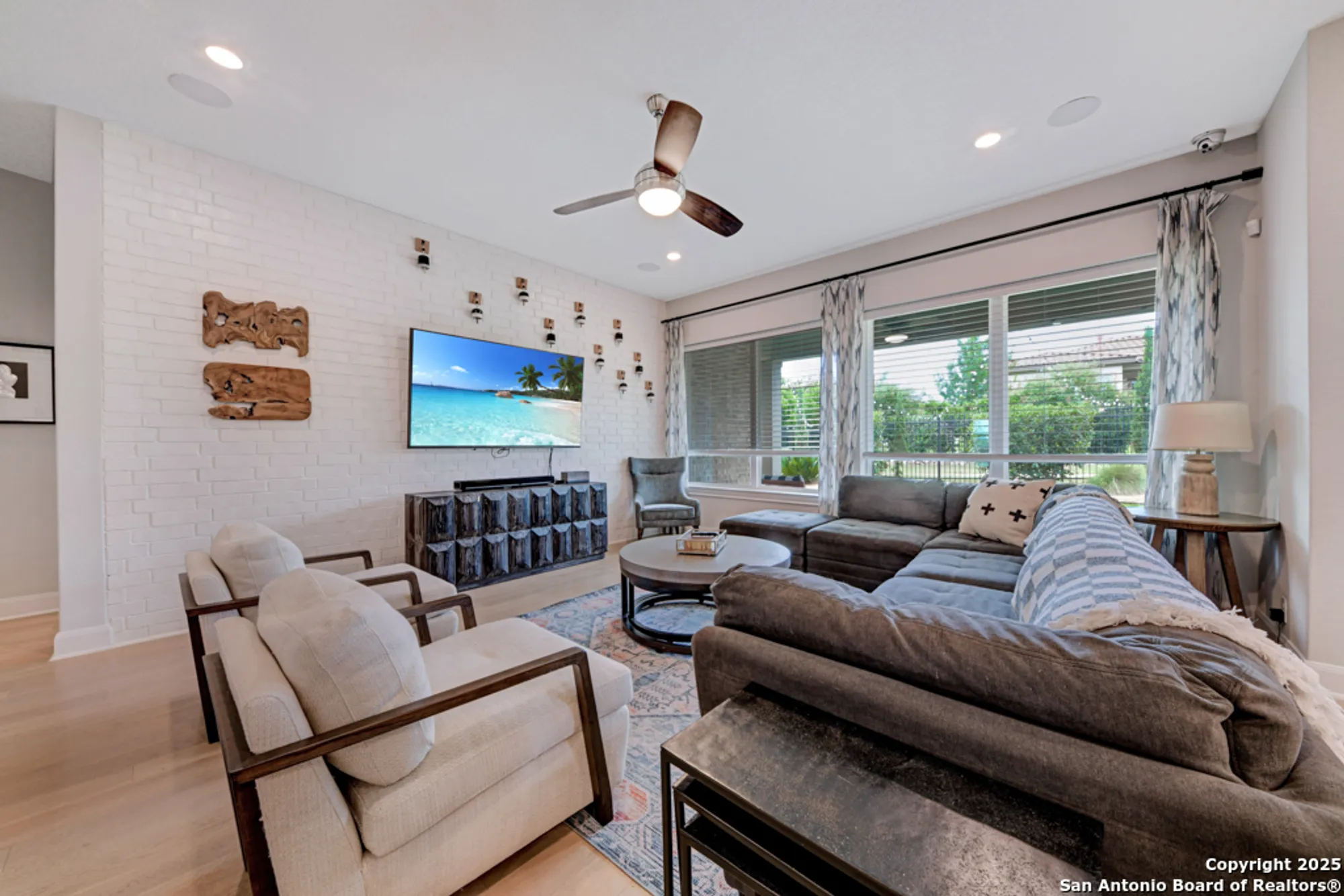 Property Slideshow image 14 of 50 | 23003 grande vis, San Antonio, TX, 78261