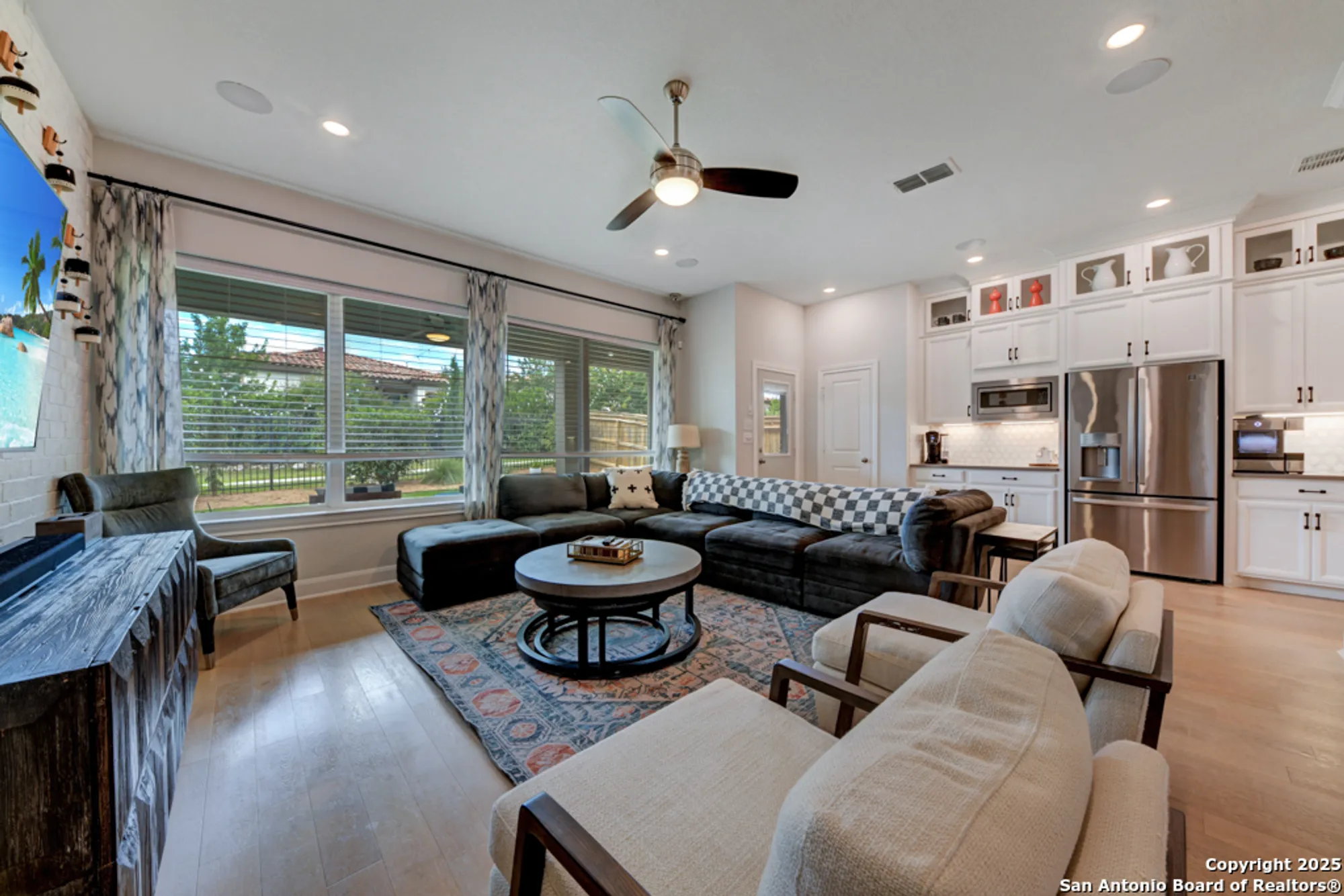 Property Slideshow image 15 of 50 | 23003 grande vis, San Antonio, TX, 78261