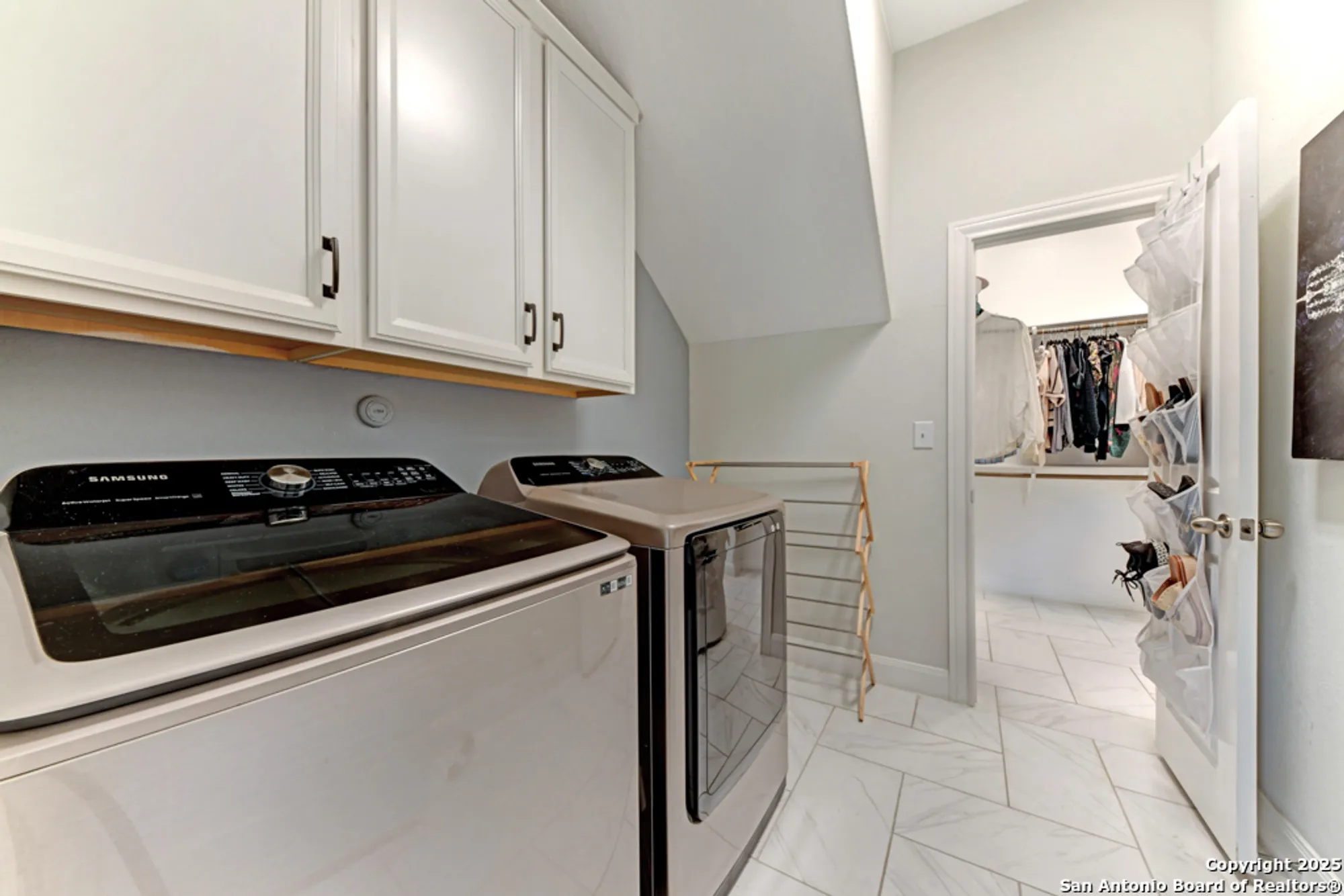 Property Slideshow image 16 of 50 | 23003 grande vis, San Antonio, TX, 78261