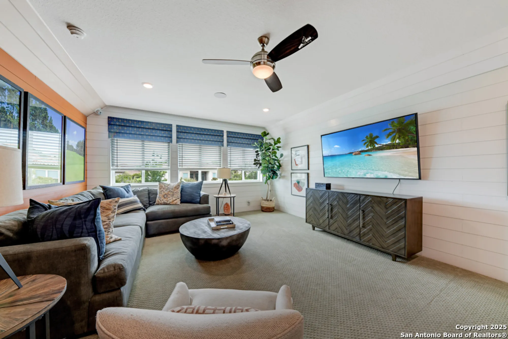 Property Slideshow image 29 of 50 | 23003 grande vis, San Antonio, TX, 78261