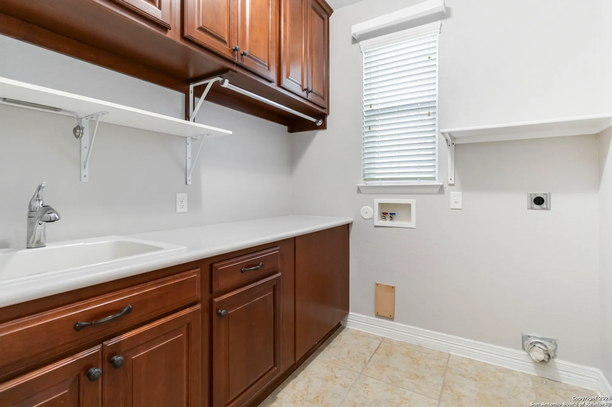 Property Slideshow image 47 of 80 | 4031 apache rnch, San Antonio, TX, 78253