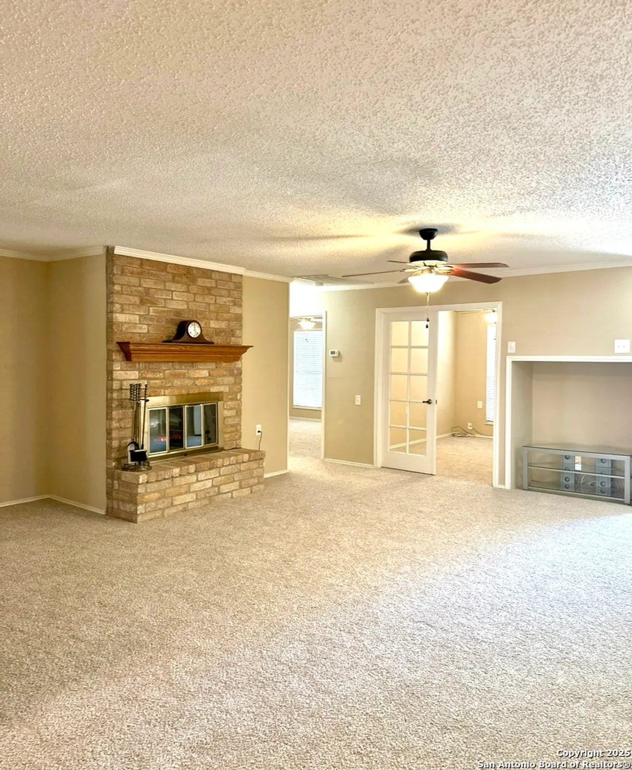 Property Slideshow image 11 of 53 | 4000 cypress ct, Schertz, TX, 78108