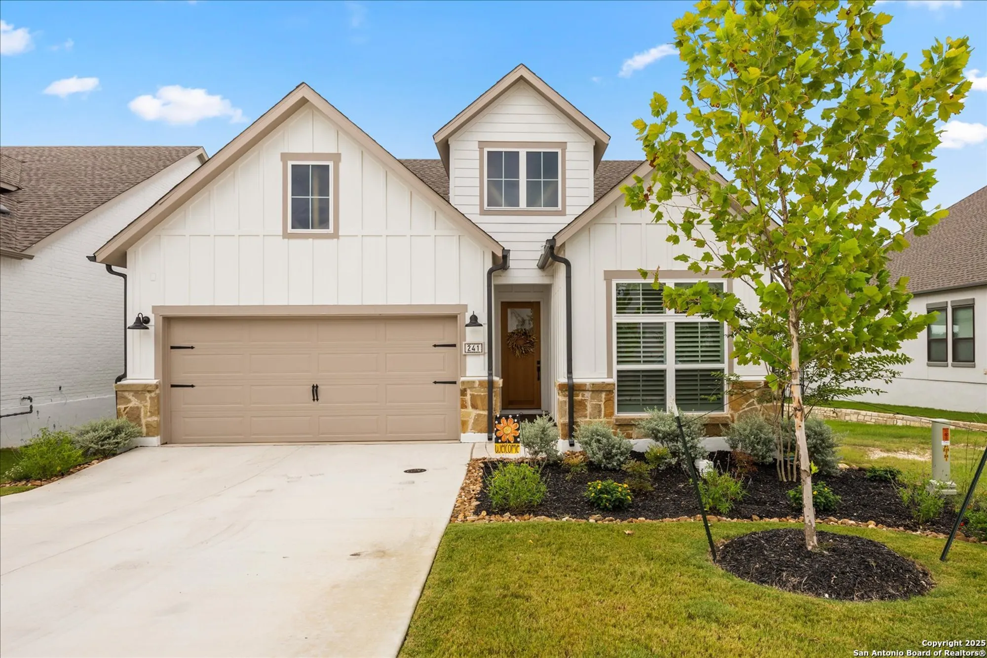 Property Slideshow image 3 of 37 | 241 sentido, Boerne, TX, 78006