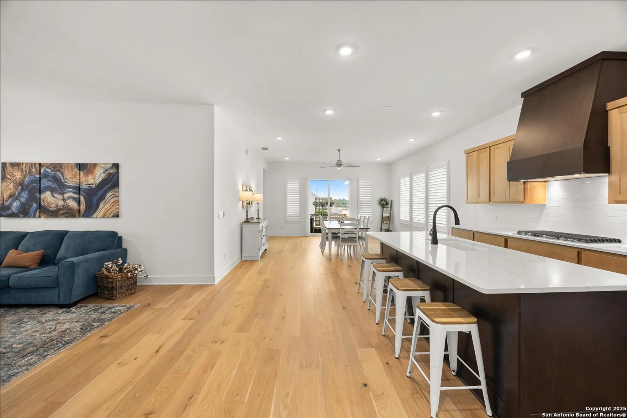 Property Slideshow image 8 of 37 | 241 sentido, Boerne, TX, 78006